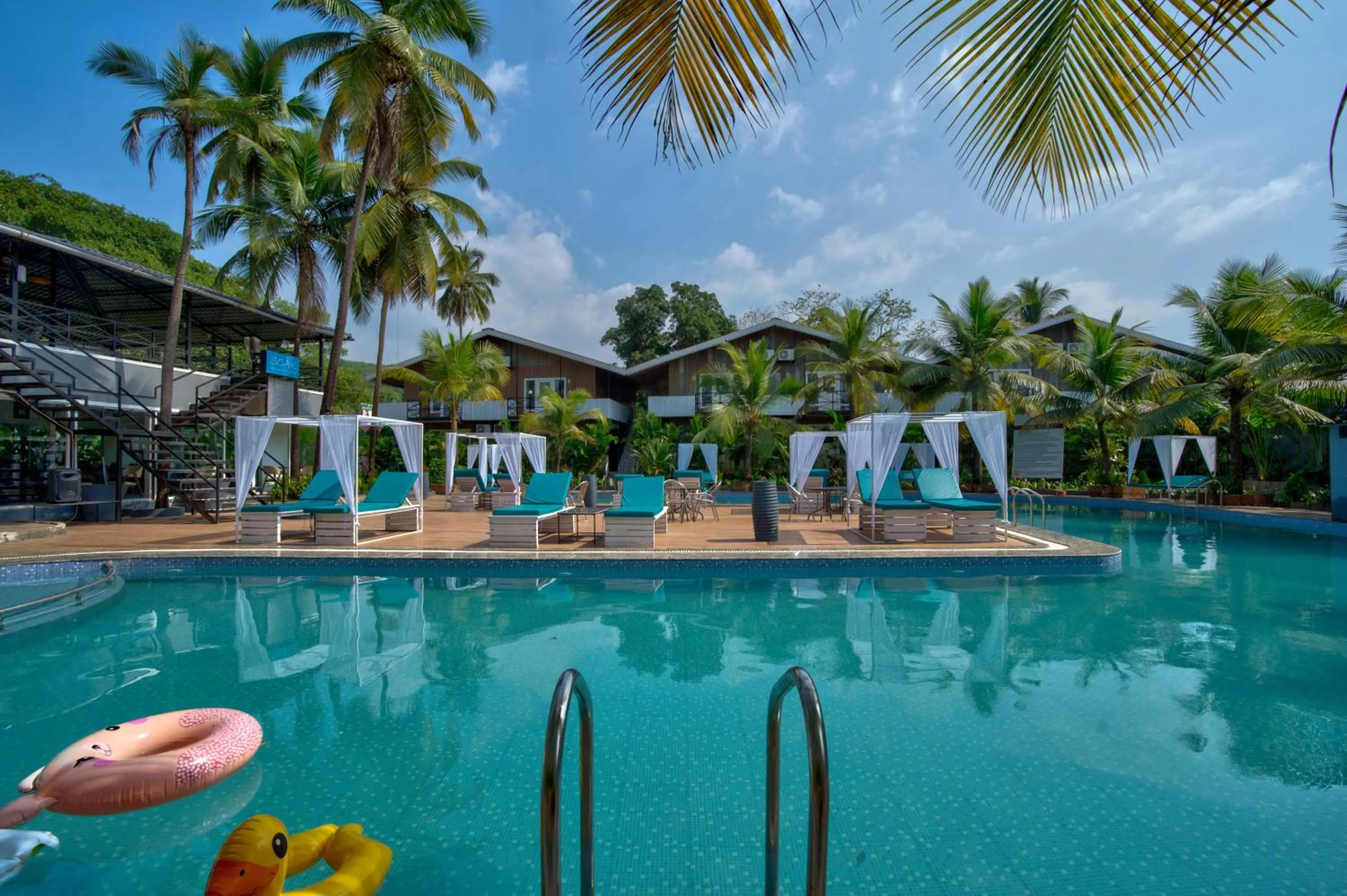 Pool view in Raya Resorts