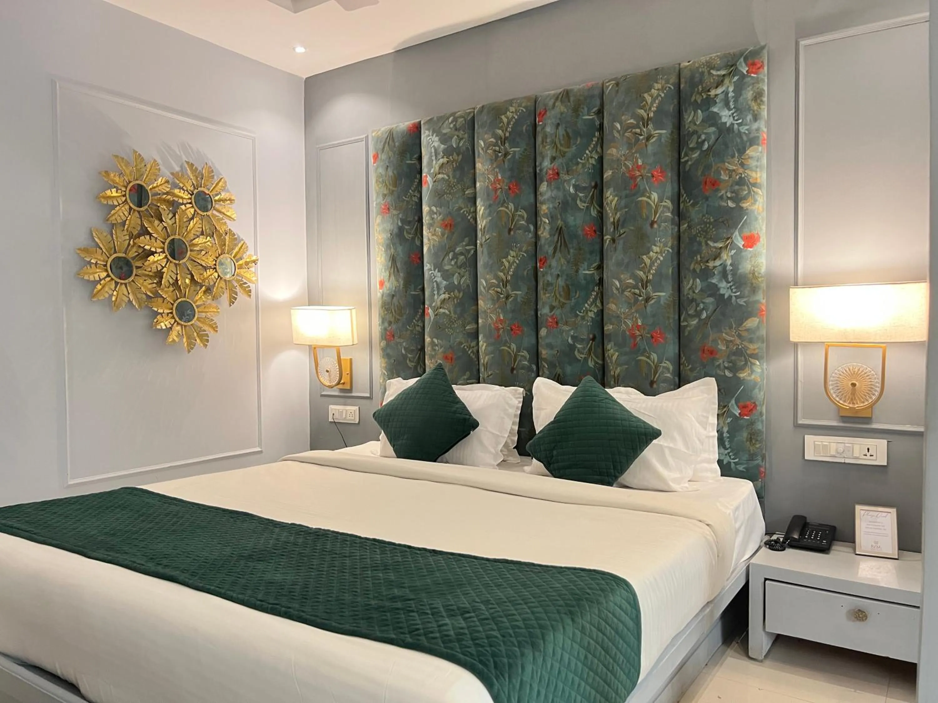 Bed in Raya Resorts