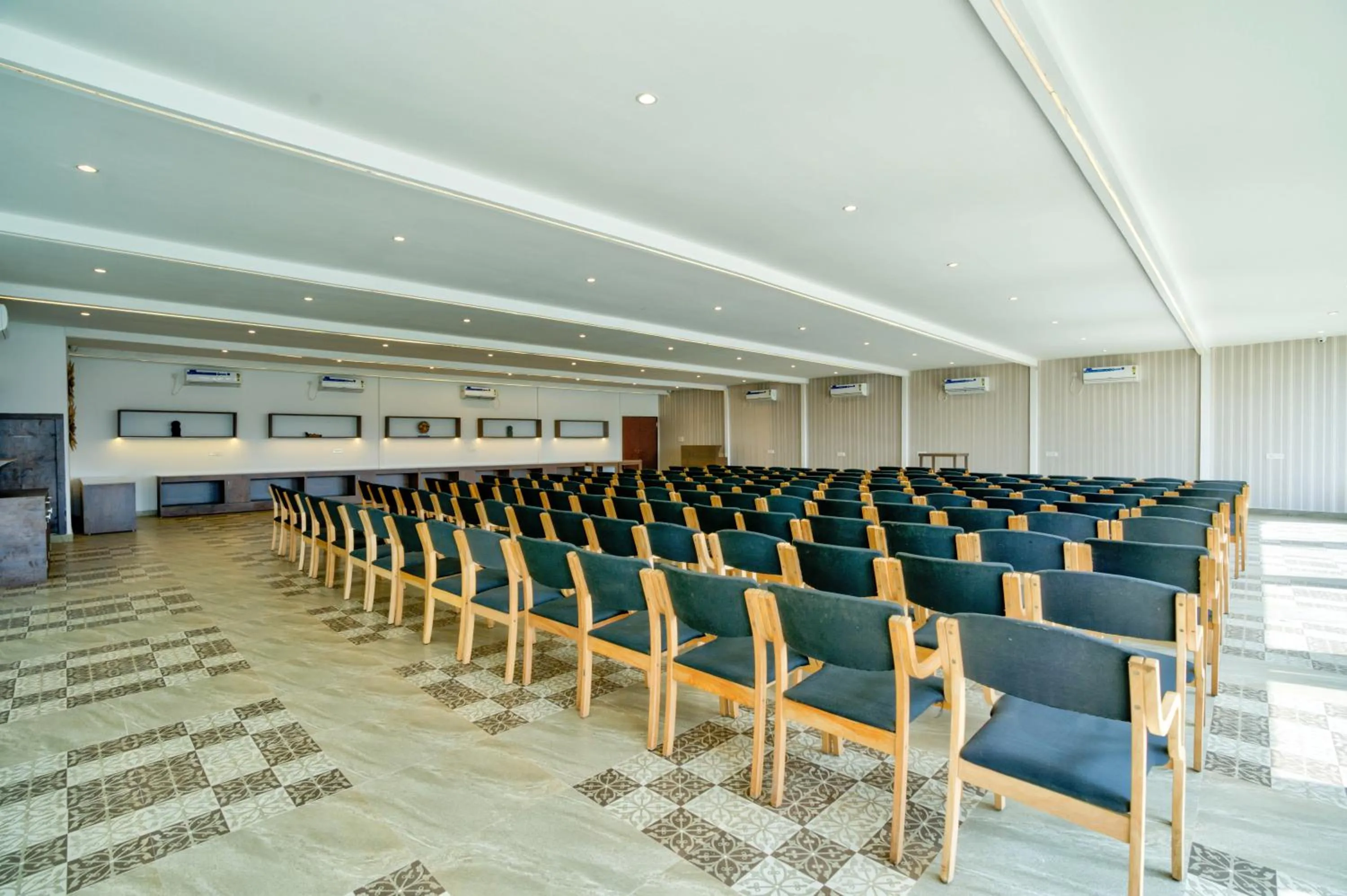 Banquet/Function facilities in Raya Resorts