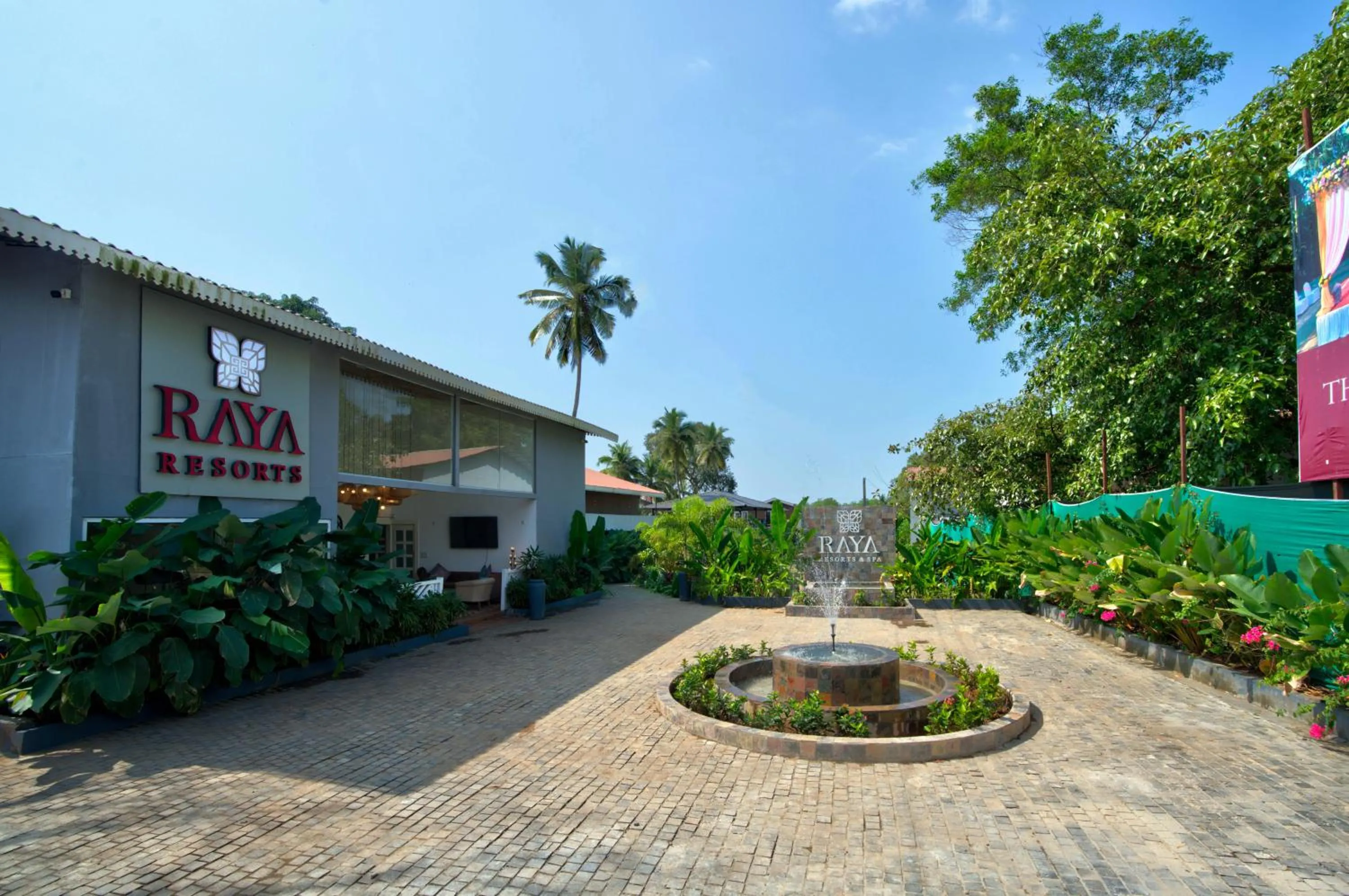 Facade/entrance in Raya Resorts