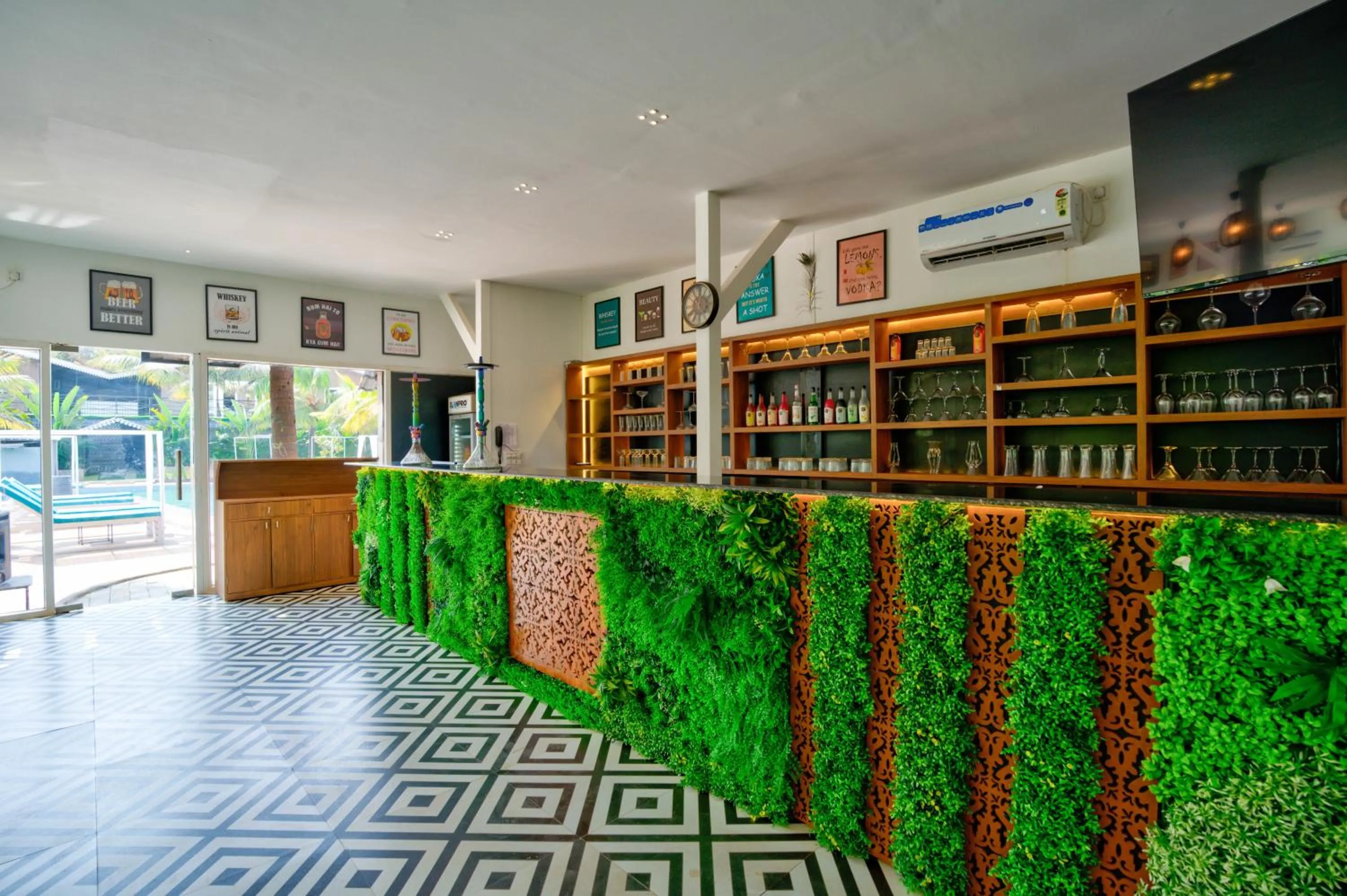 Lounge or bar in Raya Resorts