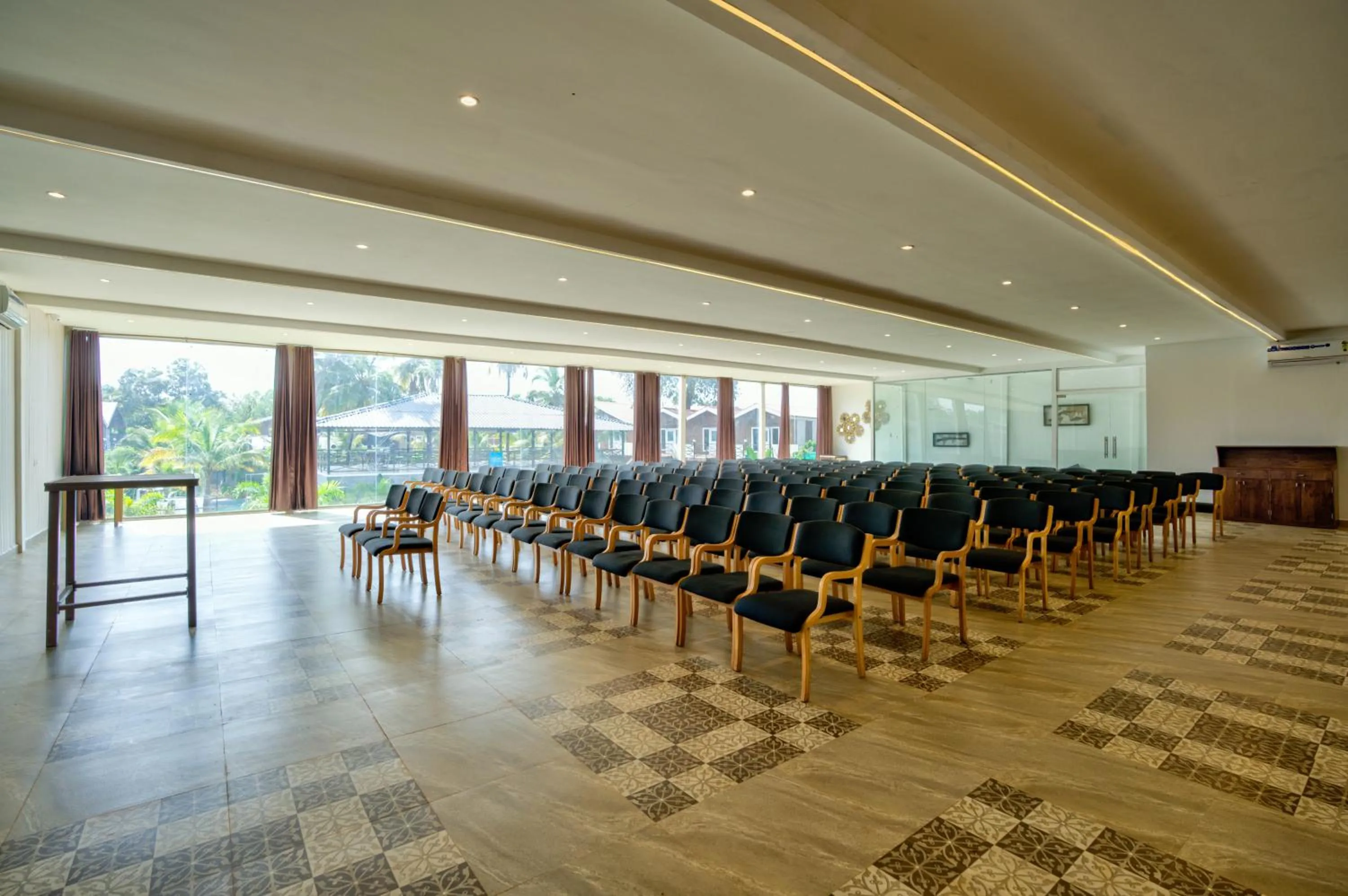 Banquet/Function facilities in Raya Resorts