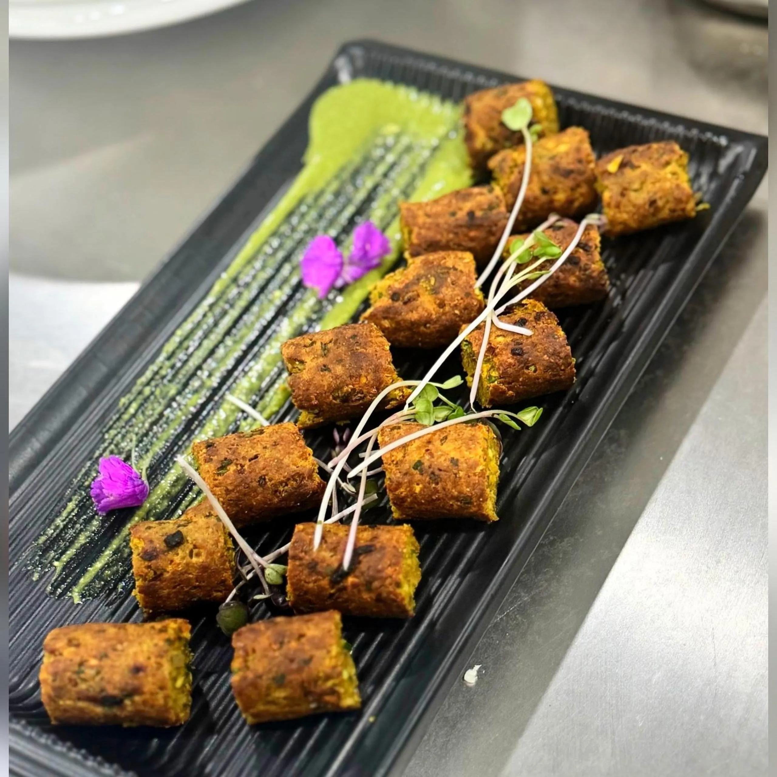 Restaurant/places to eat in Raya Resorts