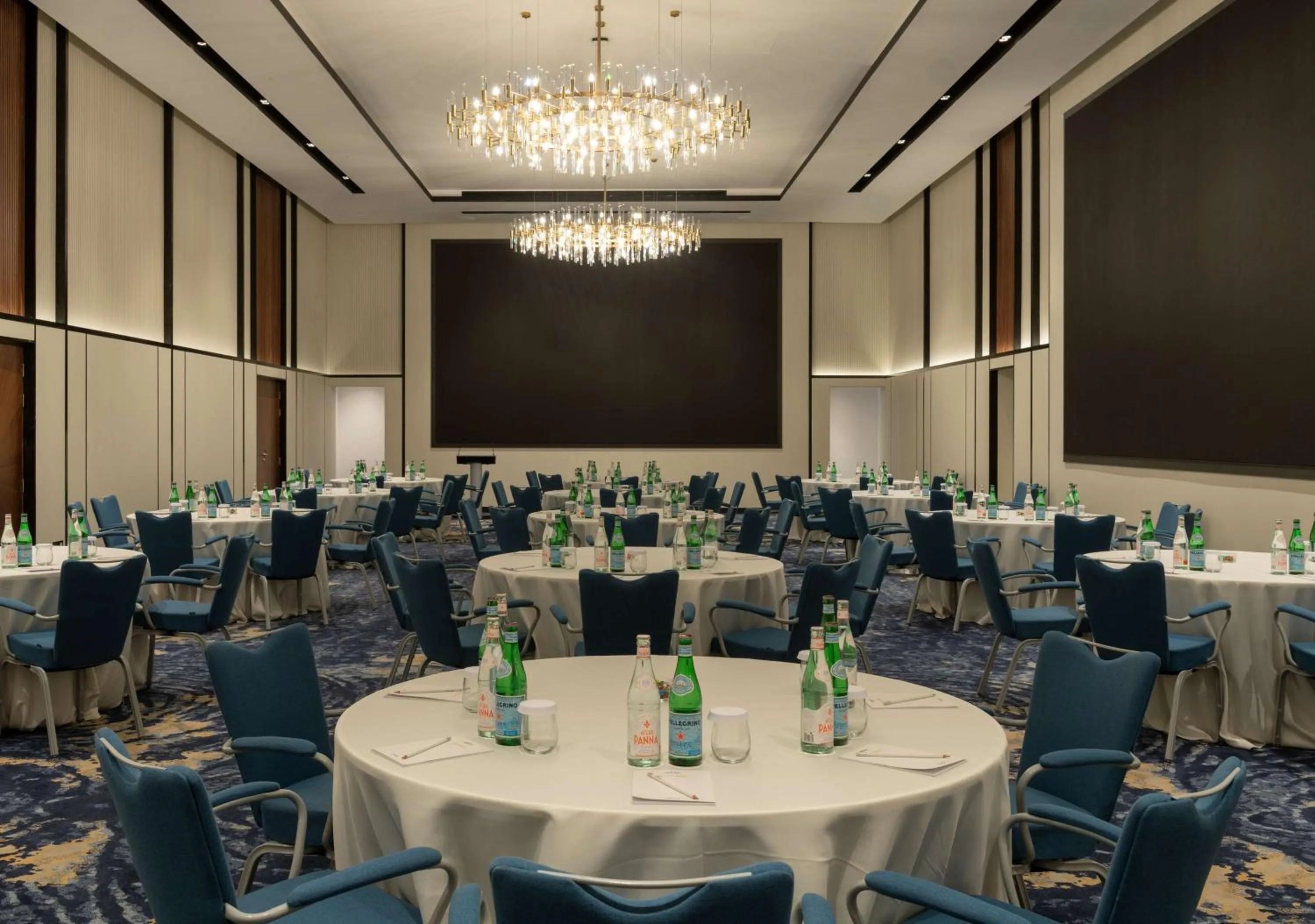 Banquet/Function facilities in Park Inn by Radisson Hotel & Apartments Kuwait