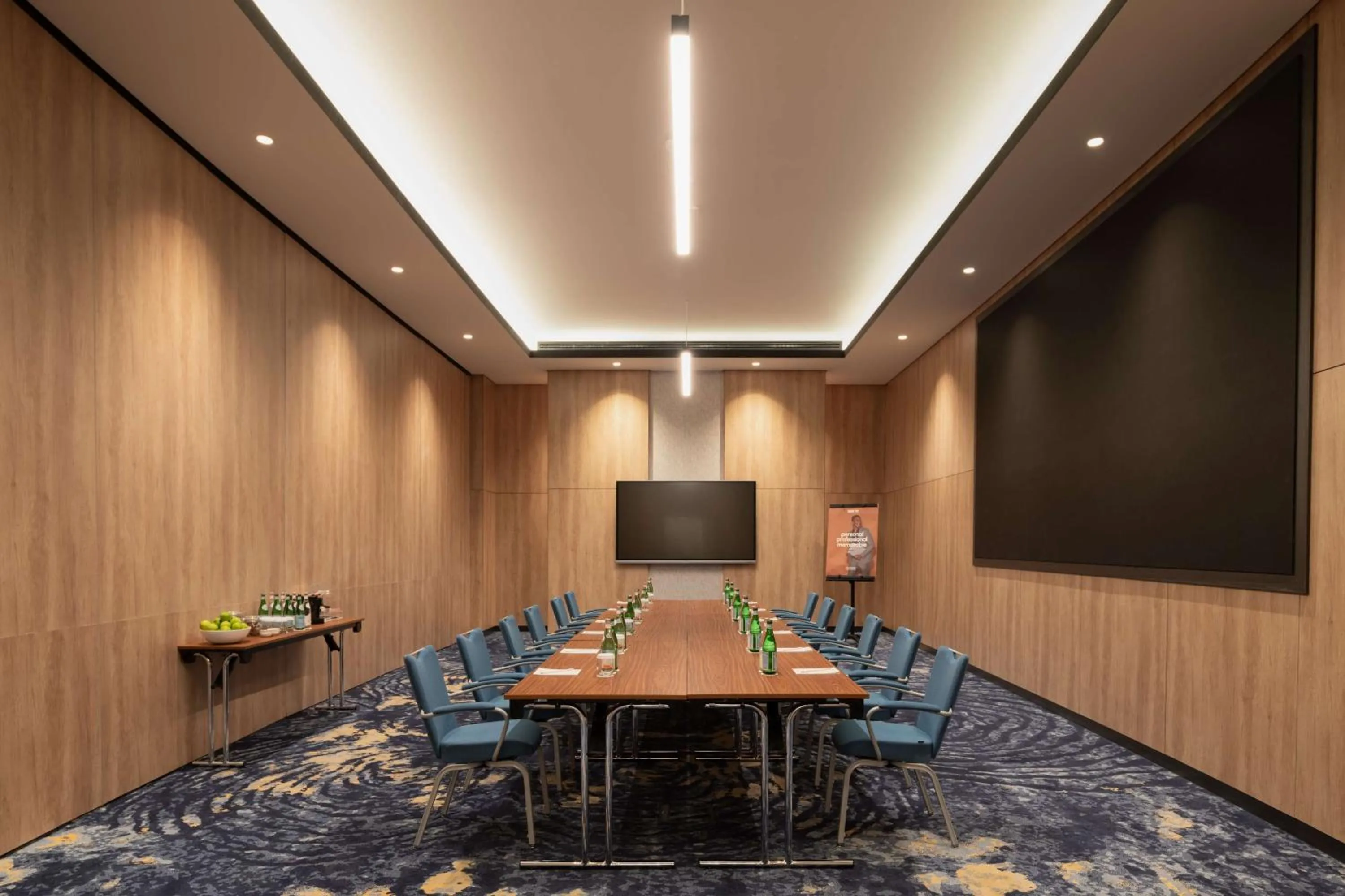 Meeting/conference room in Park Inn by Radisson Hotel & Apartments Kuwait