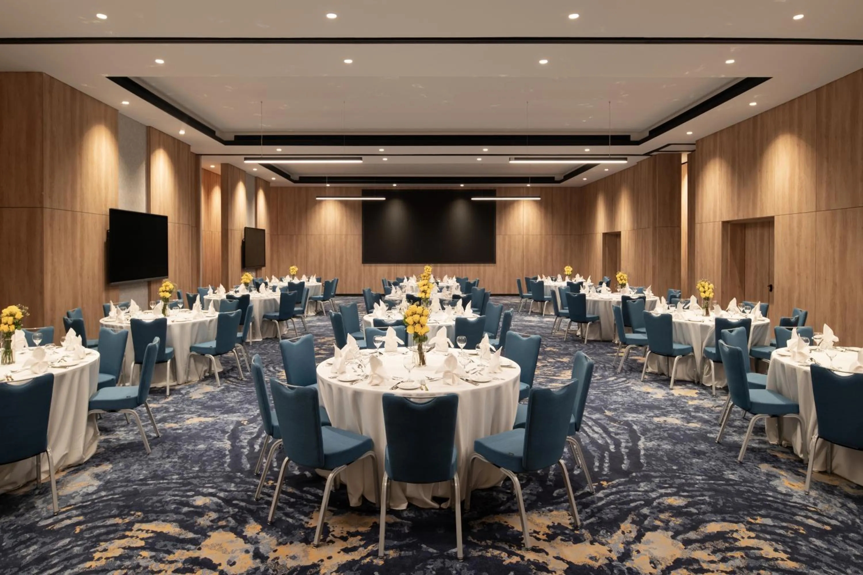 Meeting/conference room in Park Inn by Radisson Hotel & Apartments Kuwait