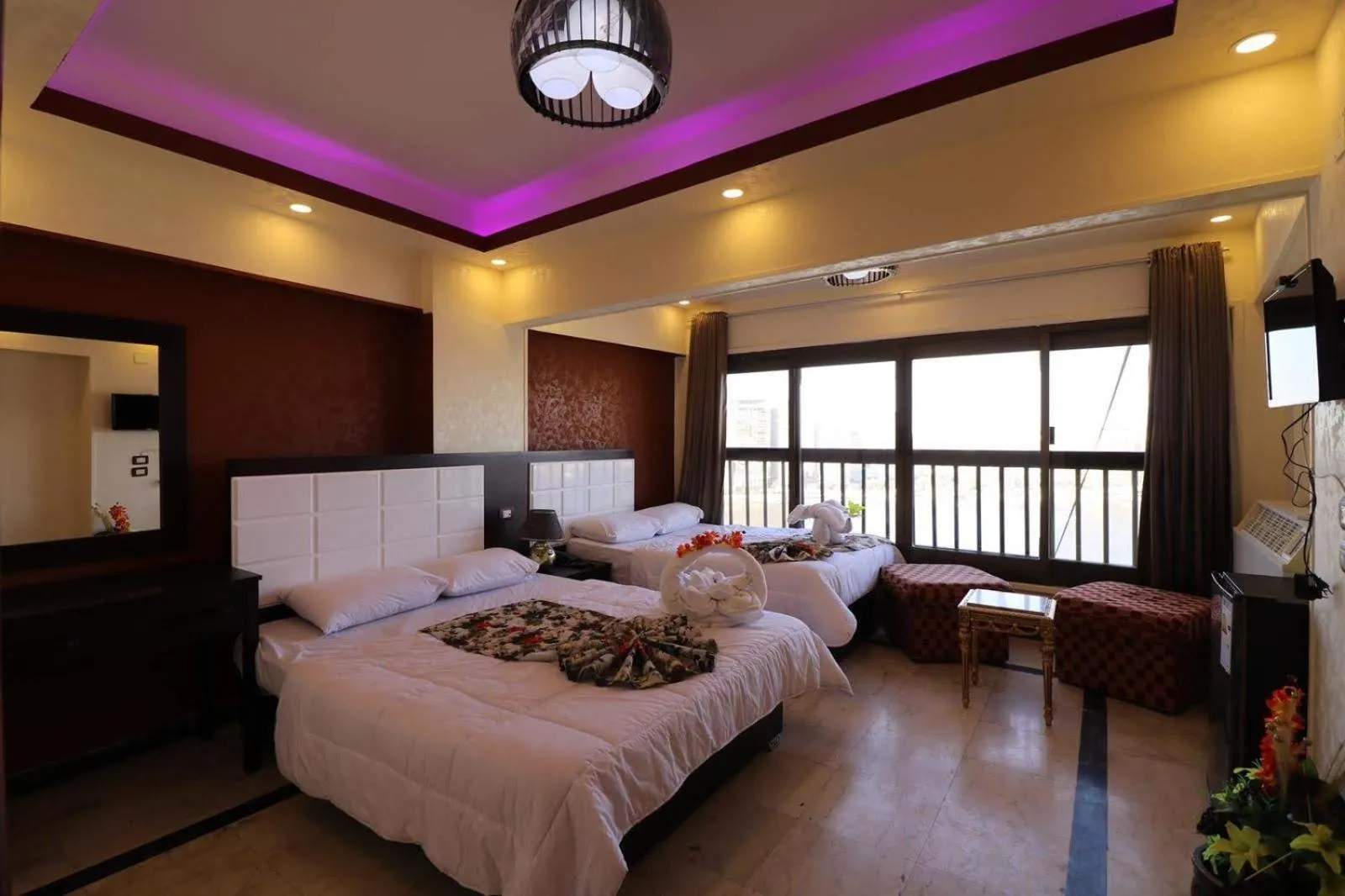 Bedroom, Bed in Nile sky hotel and suites