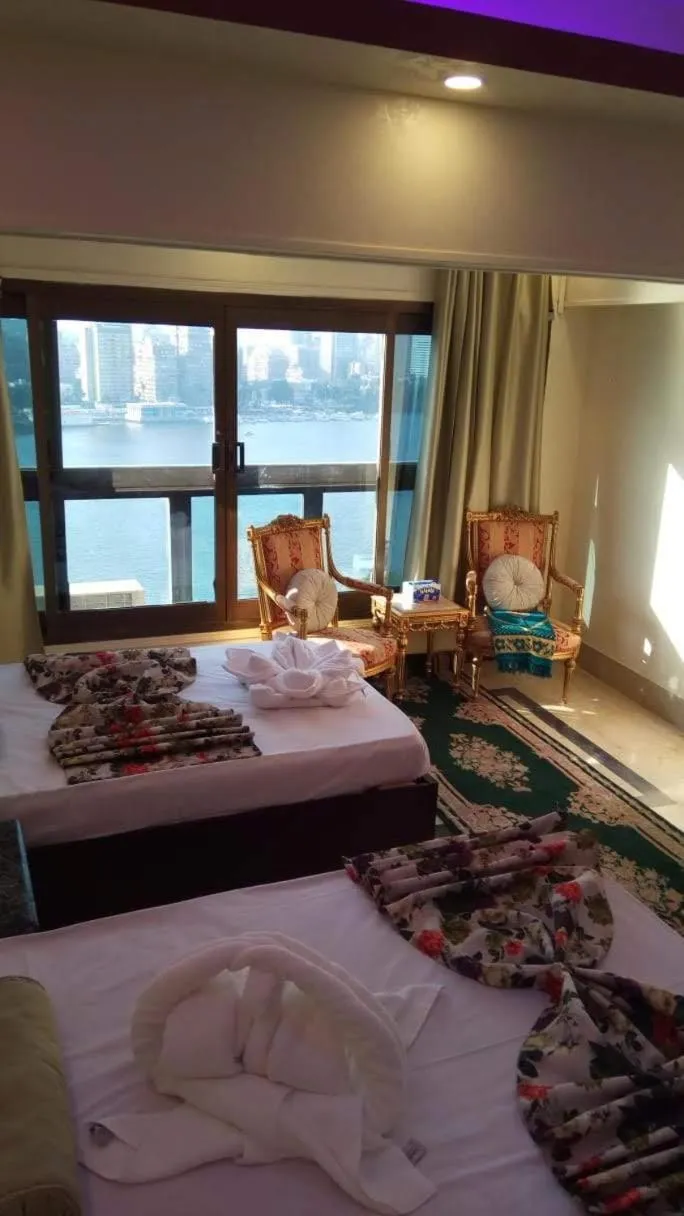 Bedroom, Bed in Nile sky hotel and suites