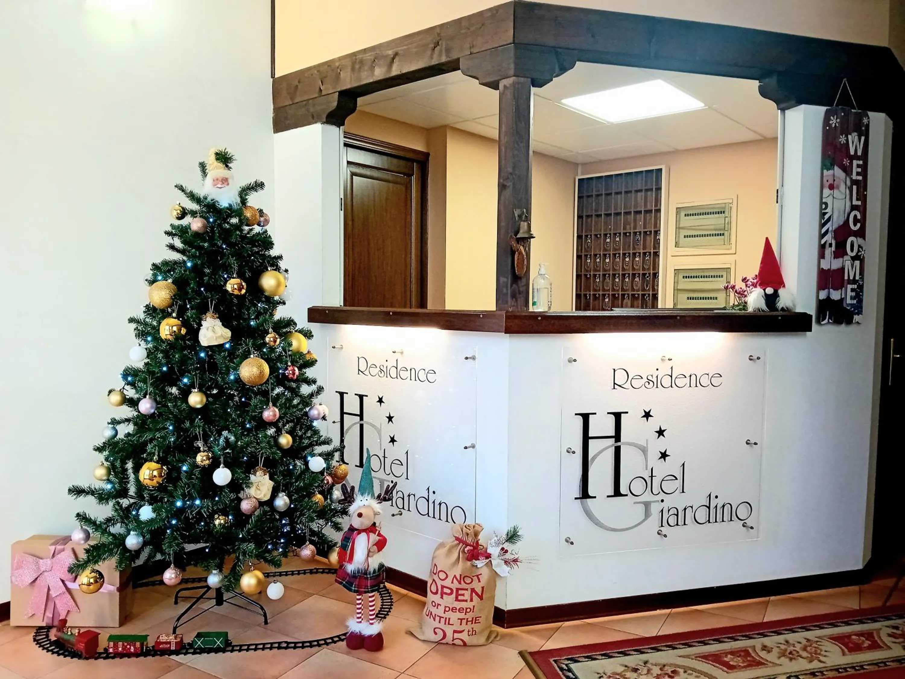 Property logo or sign in Residence Giardino