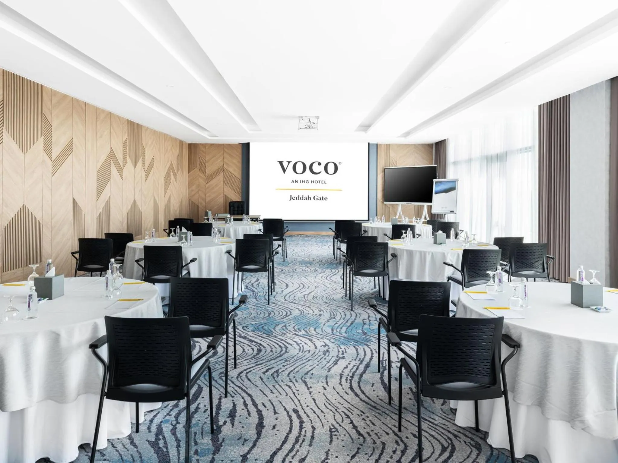Meeting/conference room in voco Jeddah Gate by IHG