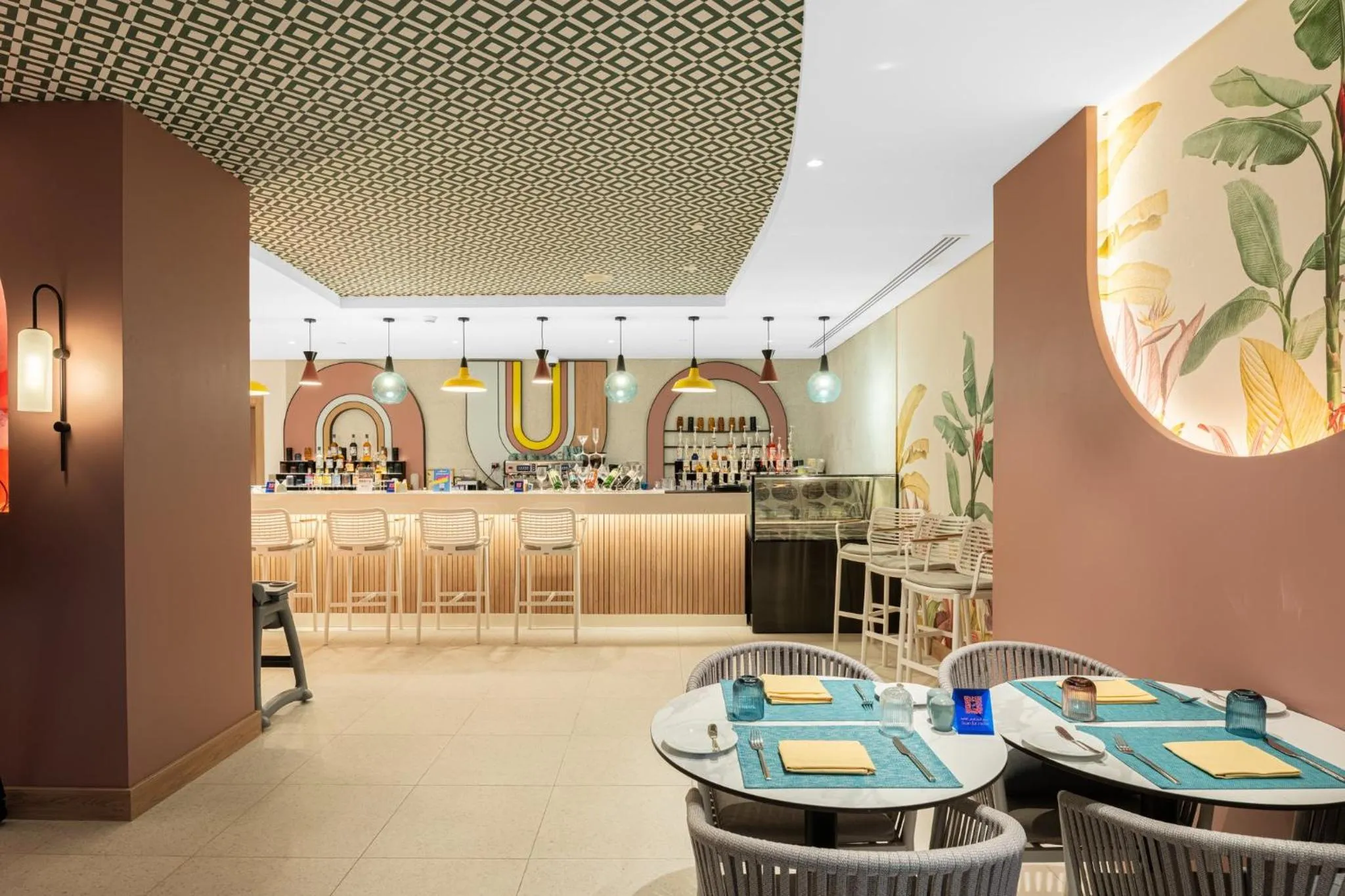 Restaurant/places to eat in voco Jeddah Gate by IHG