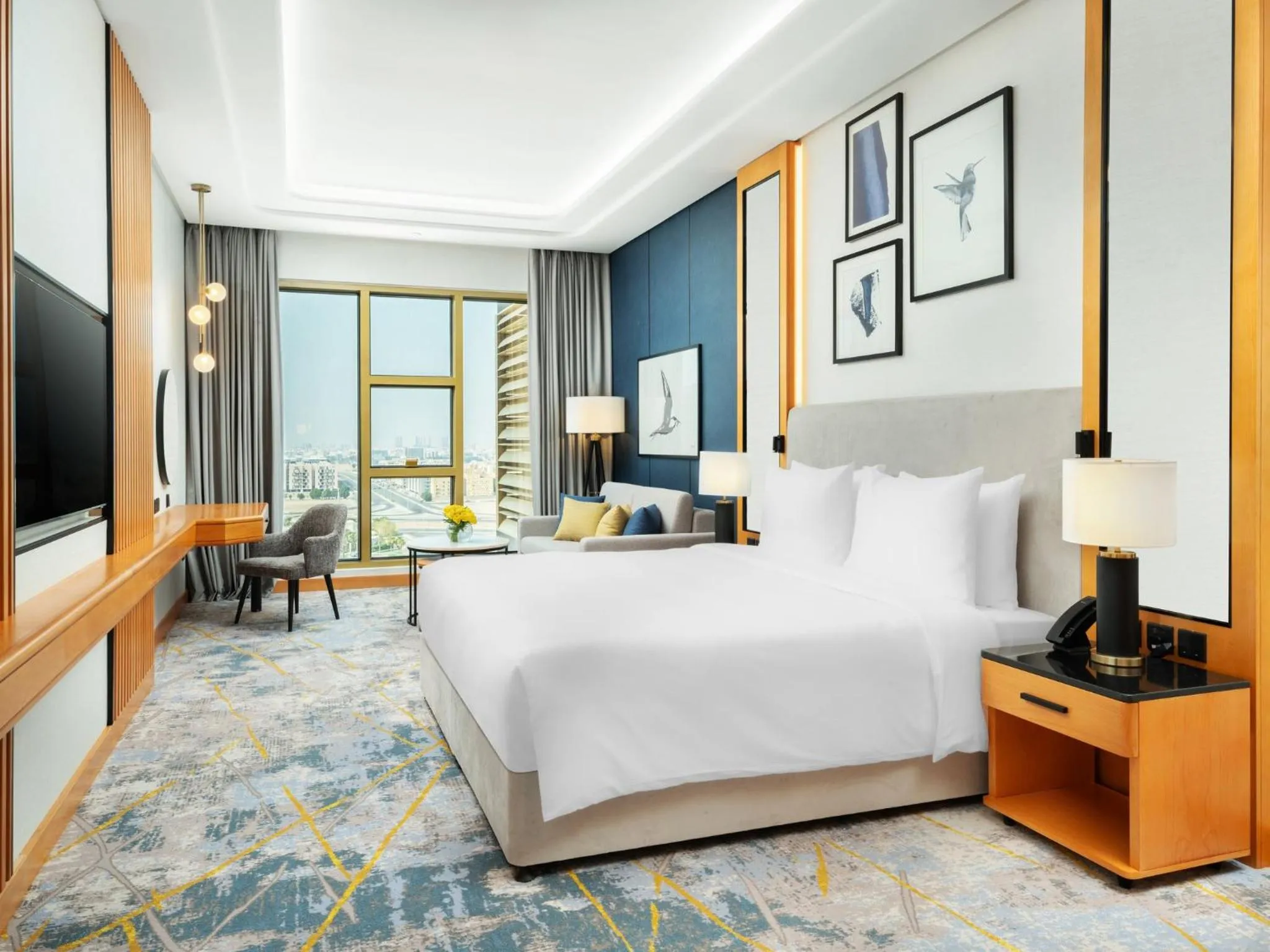 Photo of the whole room, Bed in voco Jeddah Gate by IHG