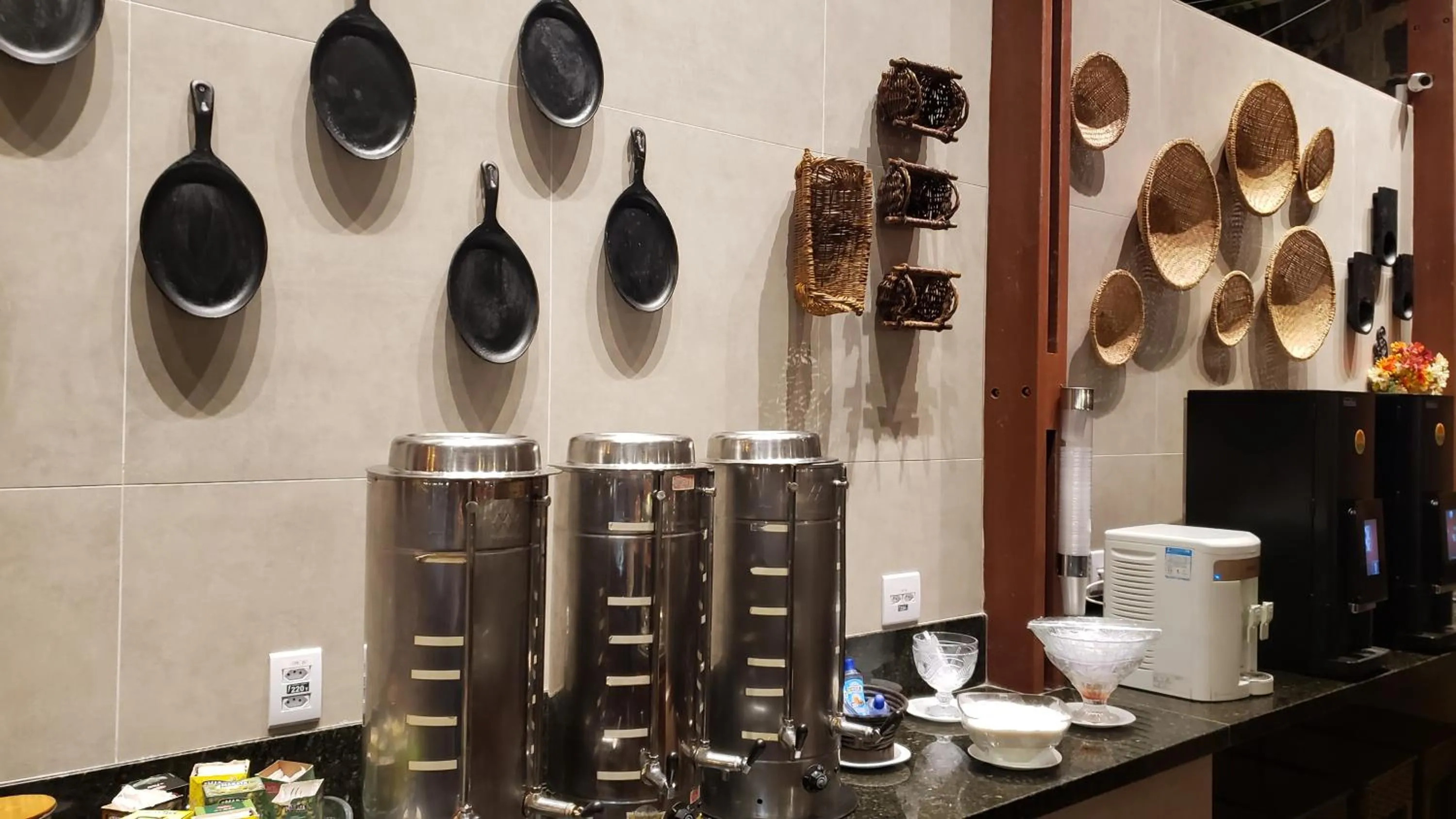 Drinks in GoldMen Vila do Mar Natal