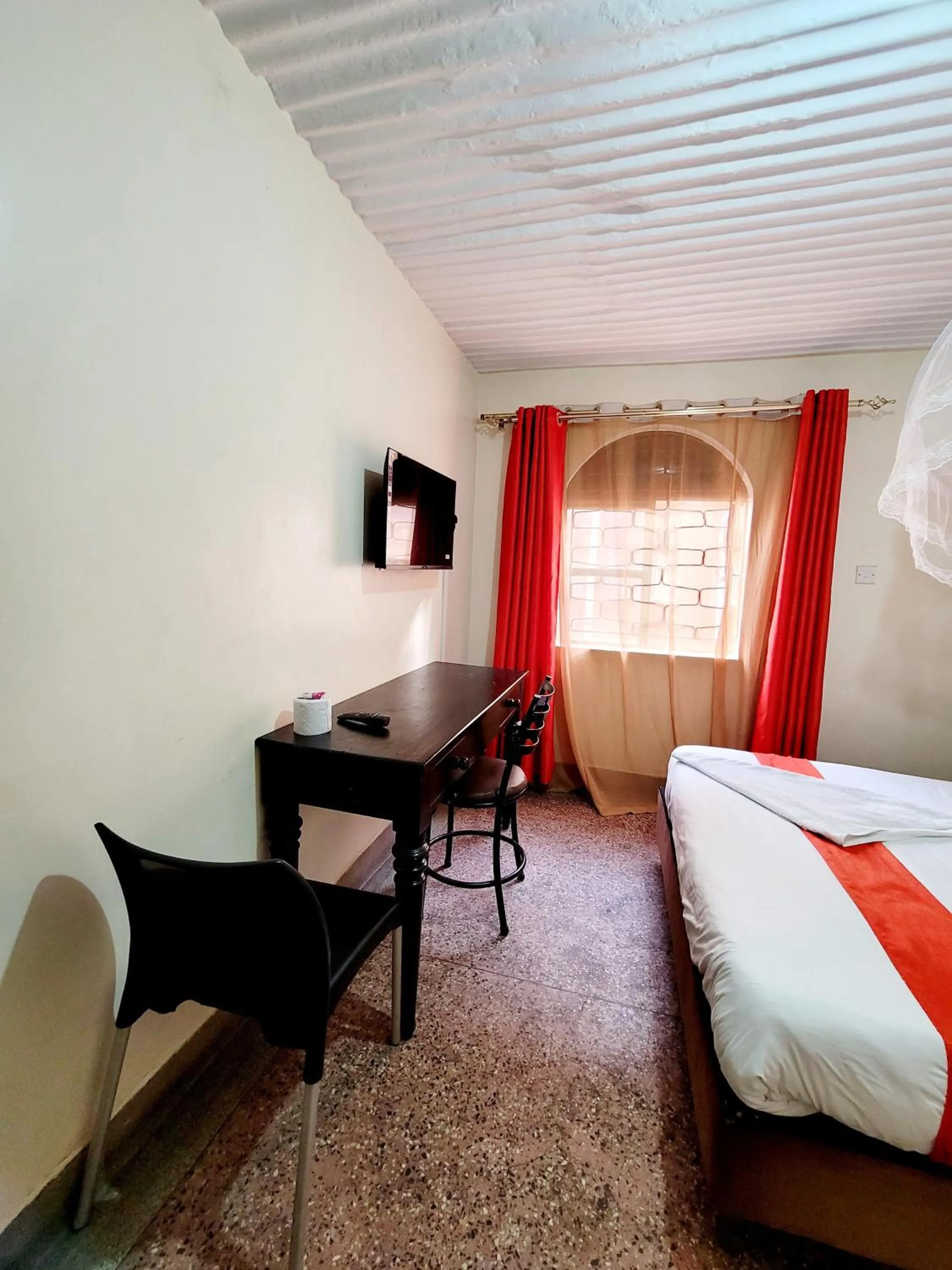 TV and multimedia in Nairobi City Space Hotel