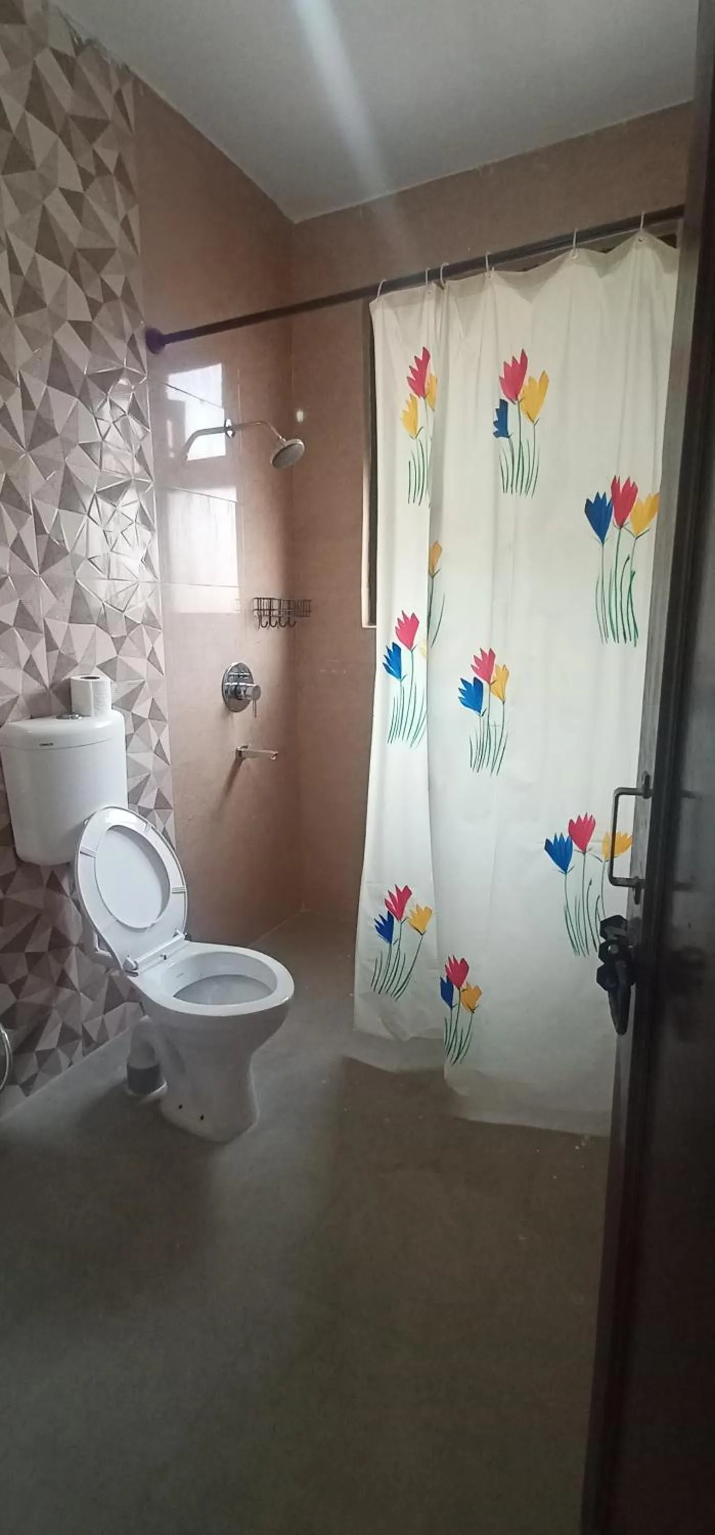 Bathroom in Backpackers Station