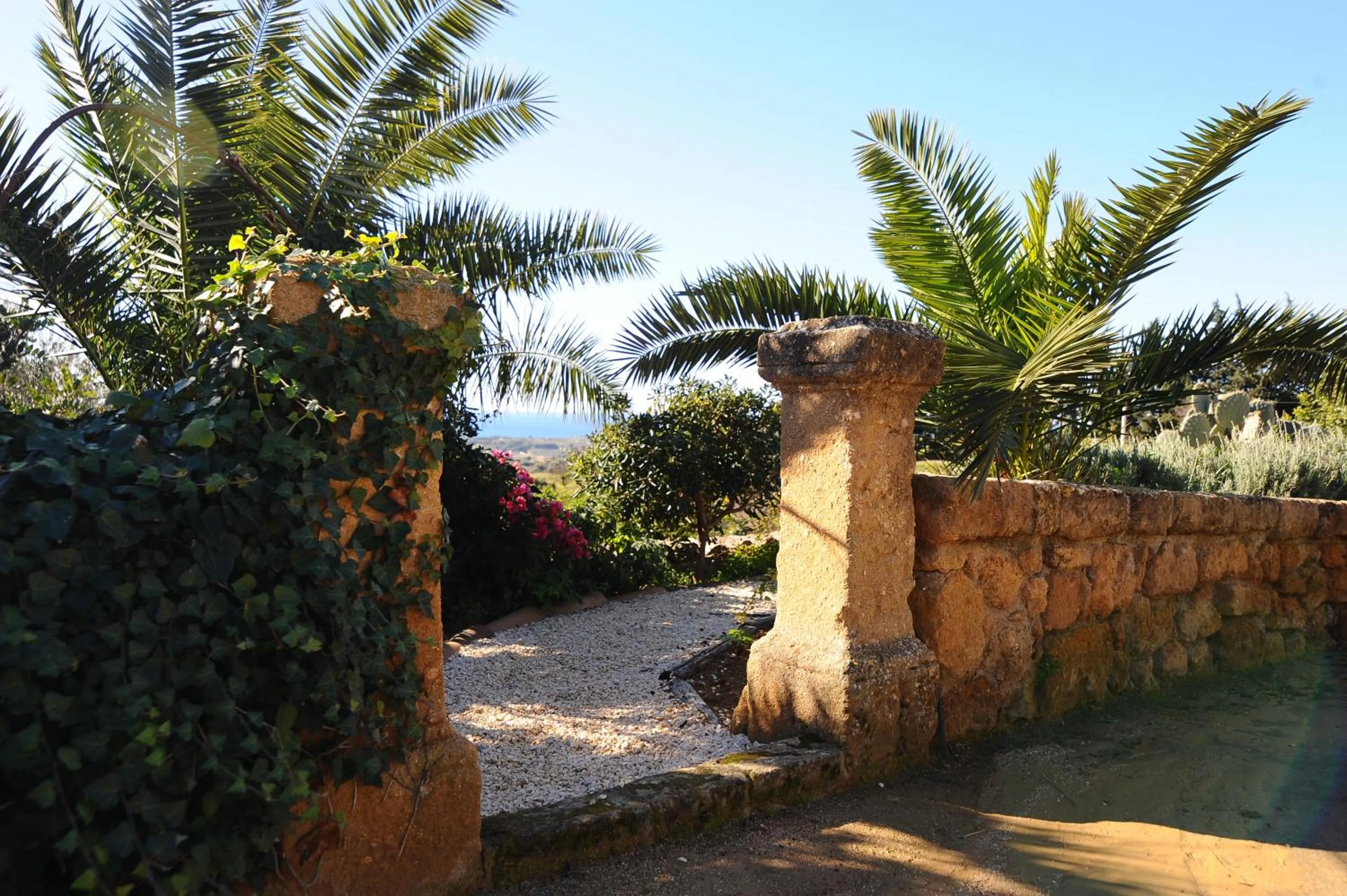 Garden view in Villa La Lumia B&B Suites & Apartments