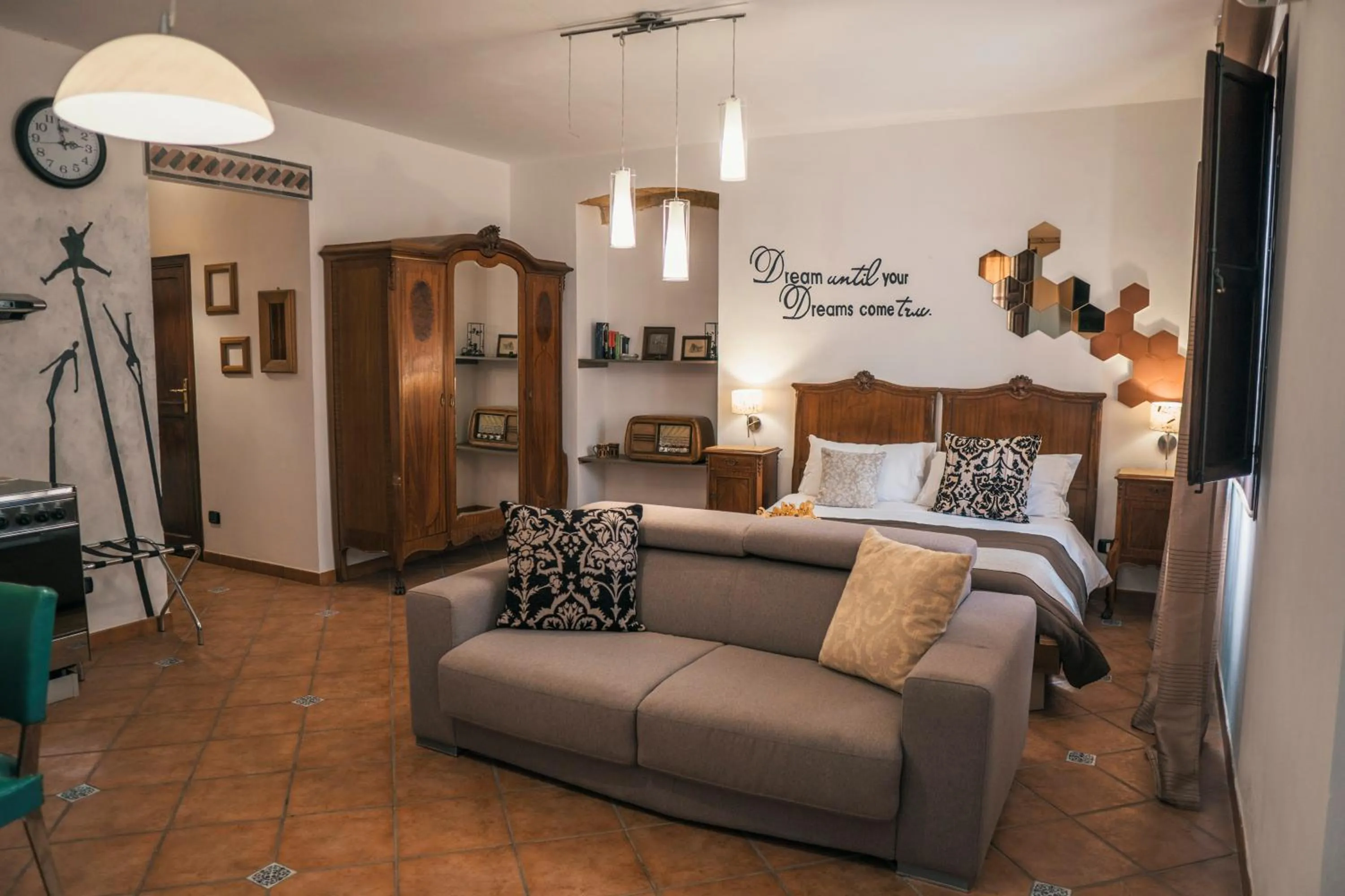 Photo of the whole room, Bed in Villa La Lumia B&B Suites & Apartments