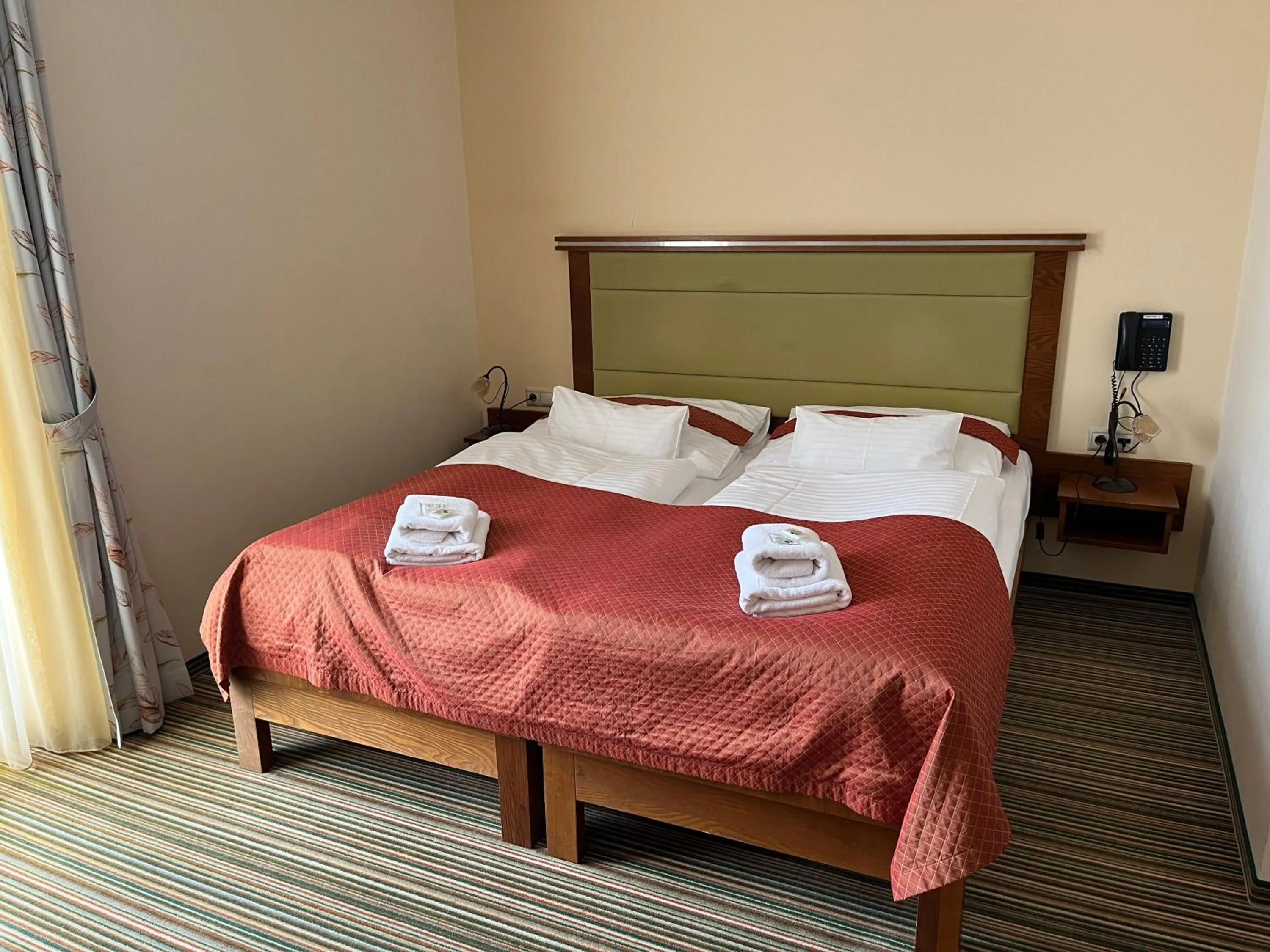 Bed in Parkhotel Forest