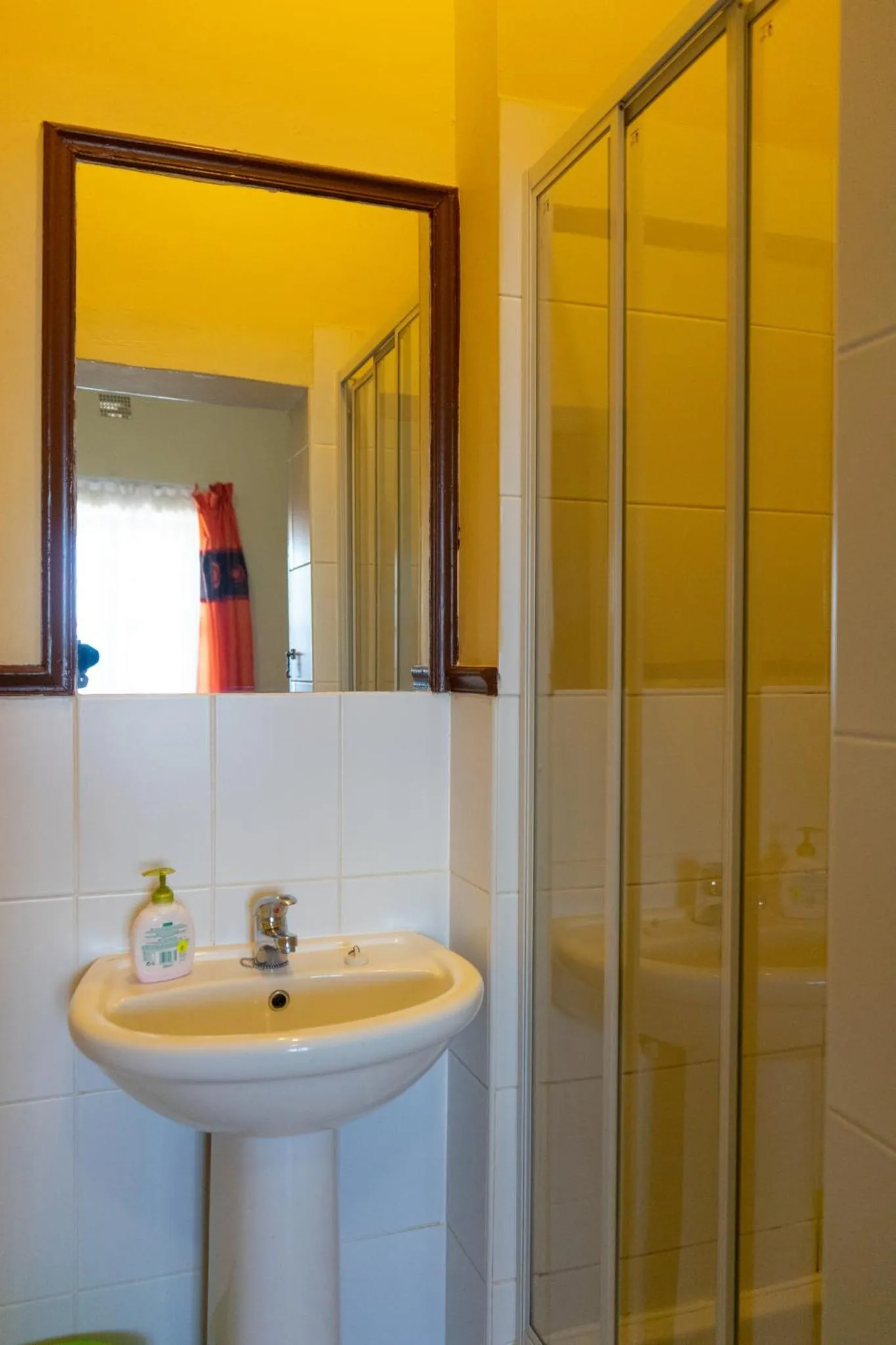 Bathroom in Bay Vista Guesthouse