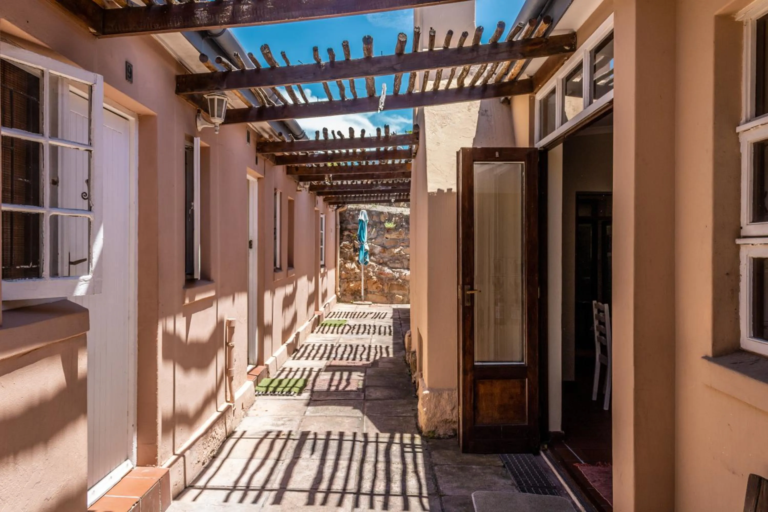 Inner courtyard view in Bay Vista Guesthouse