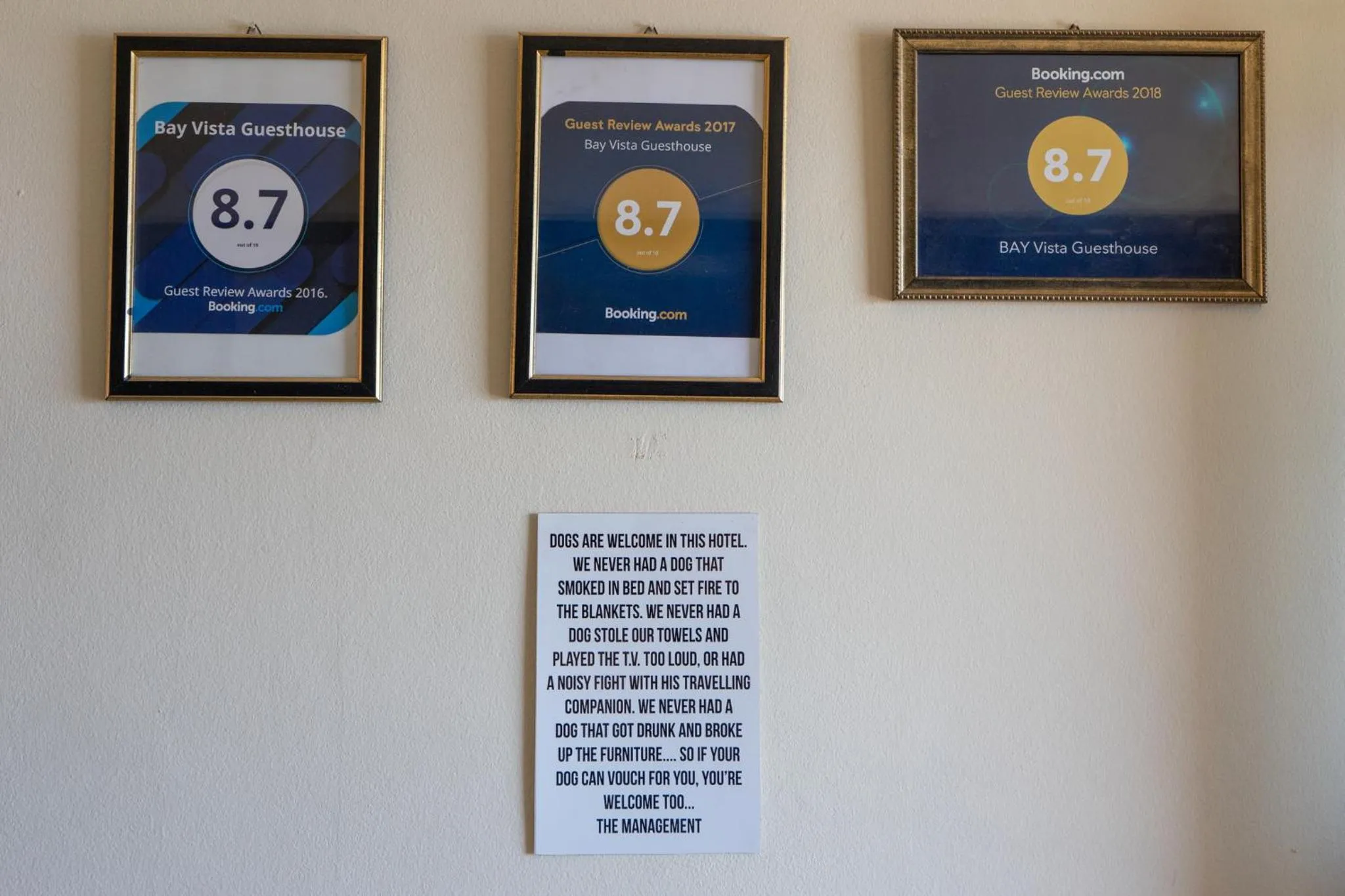 Certificate/Award in Bay Vista Guesthouse