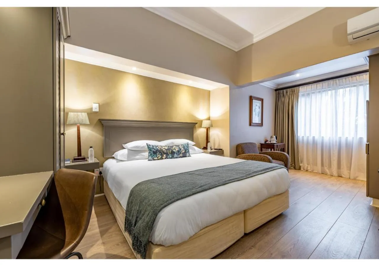 Bed in Sheppard Boutique Hotel