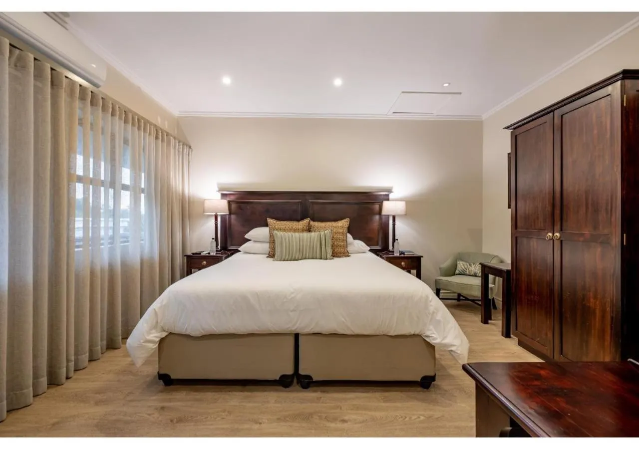 Bed in Sheppard Boutique Hotel