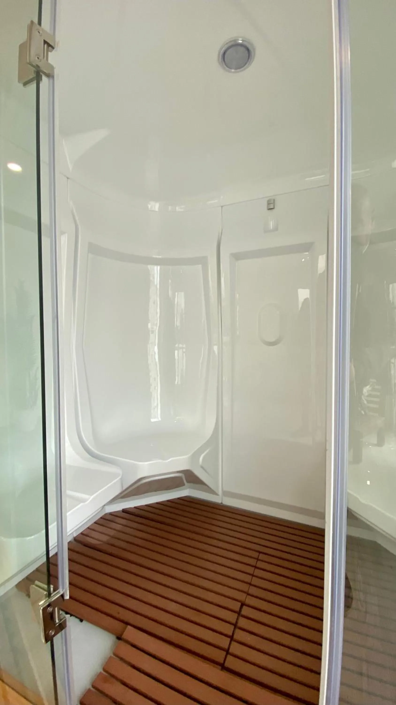 Hot Tub in SIENNA Hotel