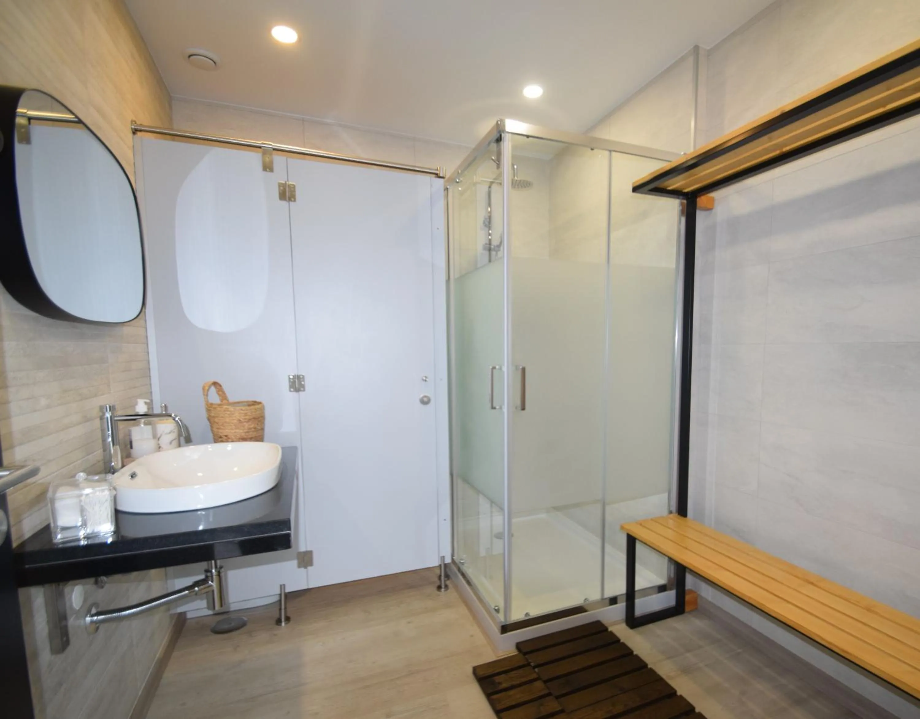 Hot Tub in SIENNA Hotel