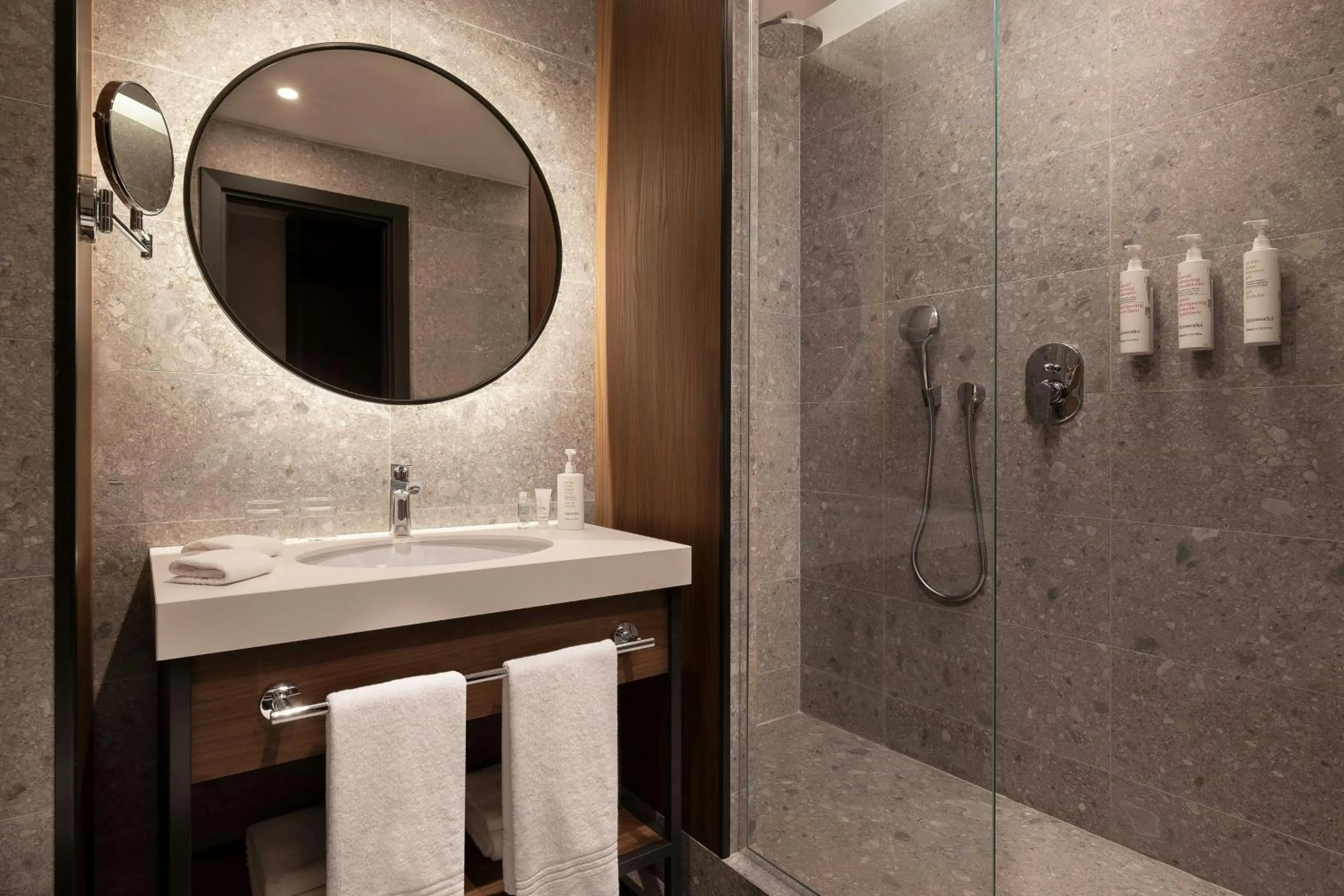 Bathroom in Milan Marriott Hotel