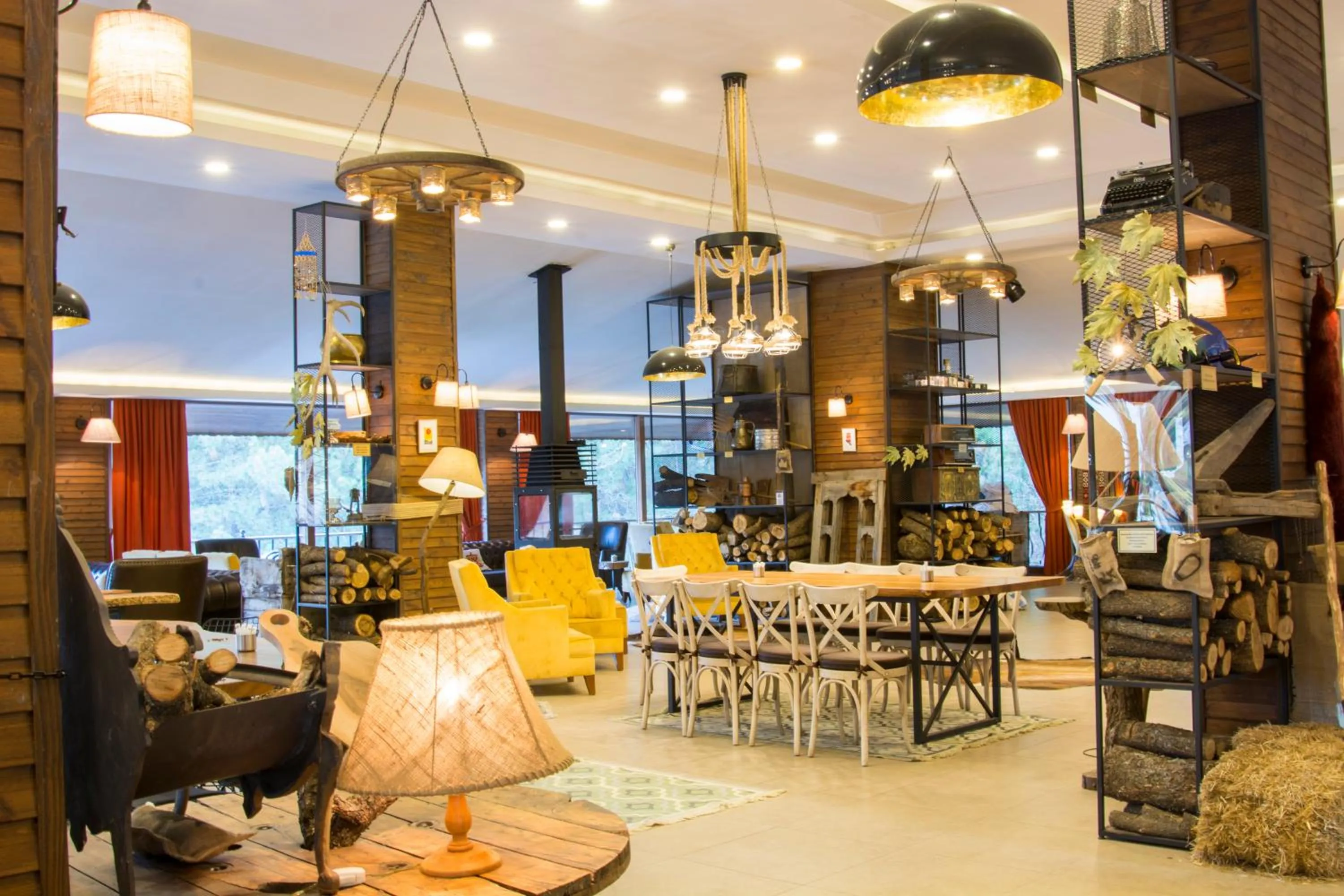 Restaurant/places to eat in Cam Thermal Resort Hotel & Spa