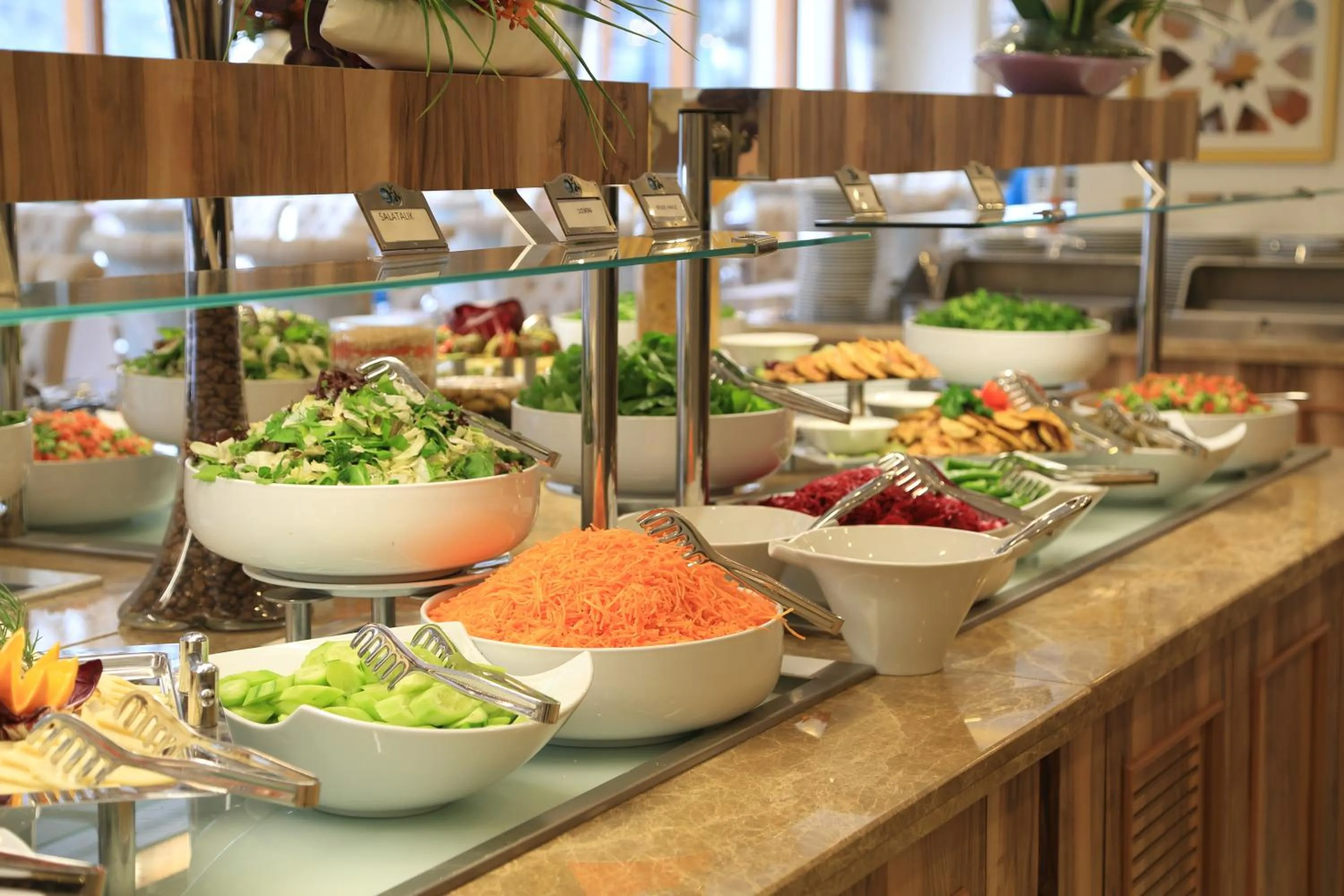 Buffet breakfast in Cam Thermal Resort Hotel & Spa