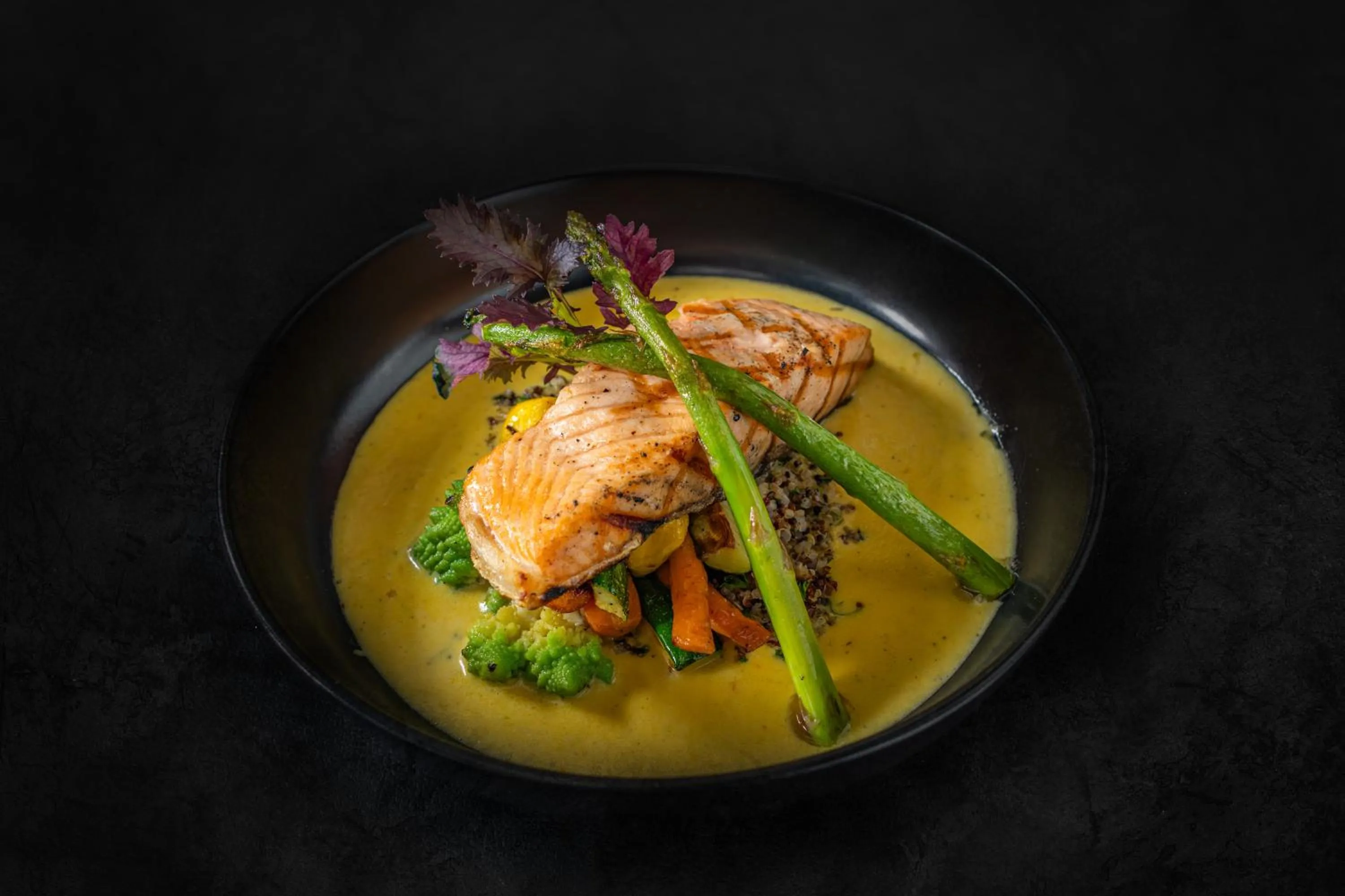 Restaurant/places to eat in Tifakara Boutique Hotel & Birding Oasis