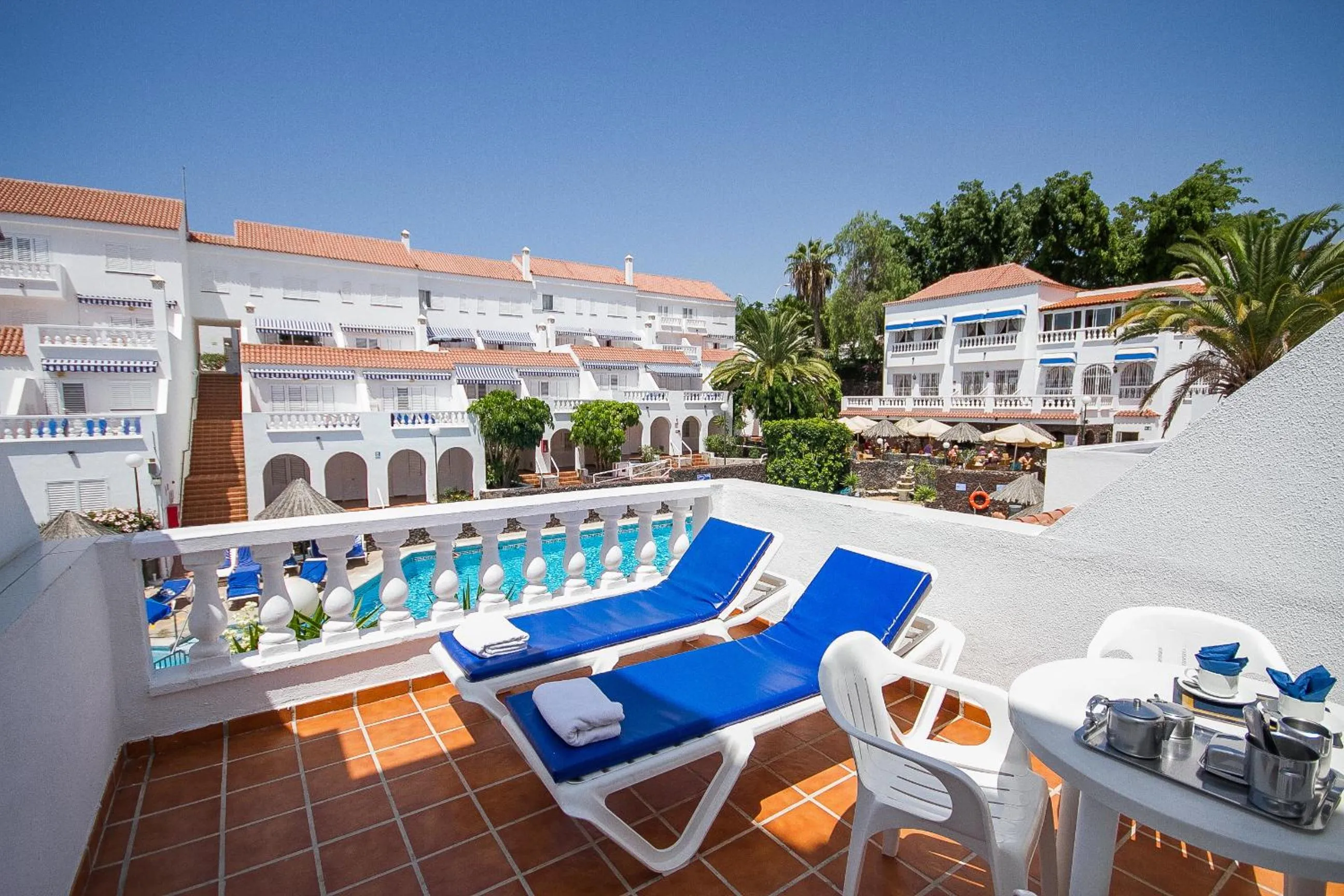 Balcony/Terrace in Ona Los Claveles