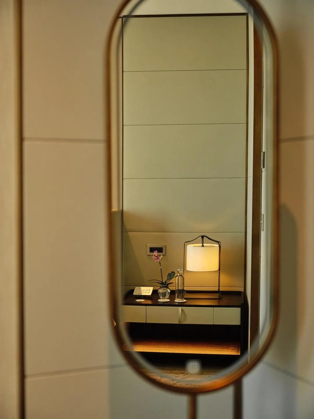 Decorative detail in Mandarin Oriental Downtown, Dubai