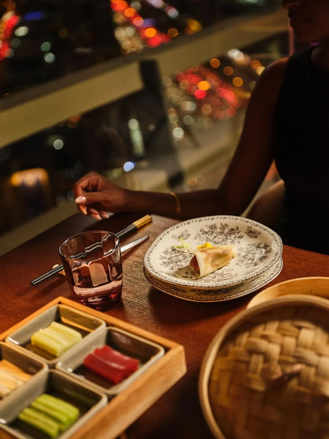 Restaurant/places to eat in Mandarin Oriental Downtown, Dubai