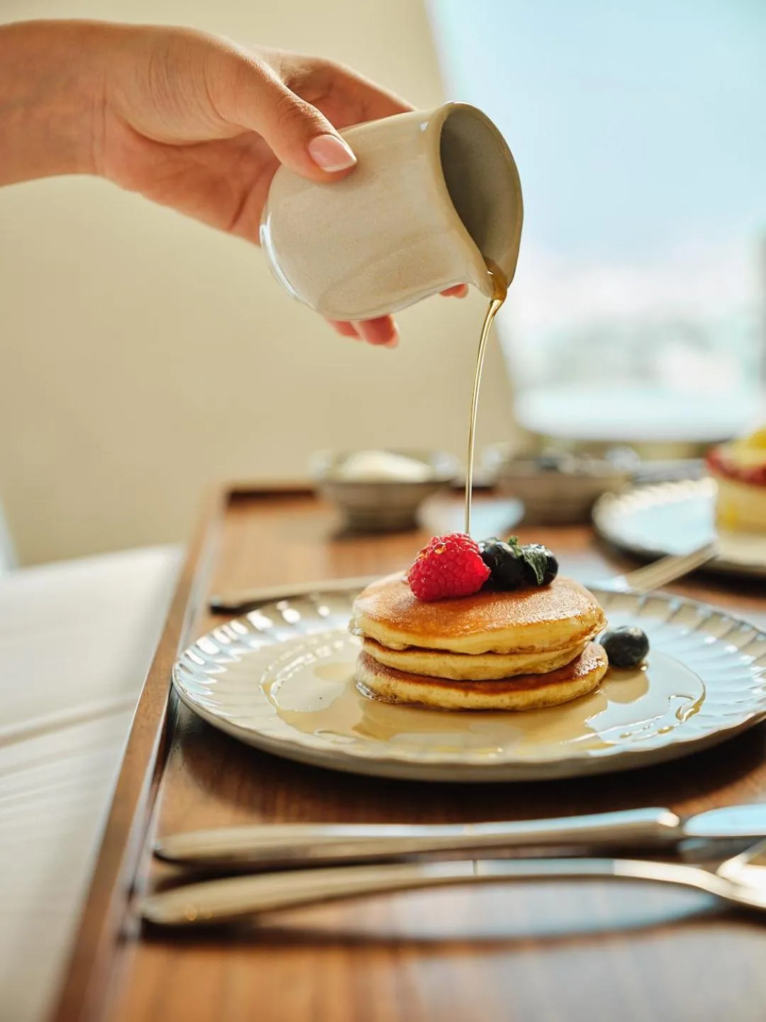 Breakfast in Mandarin Oriental Downtown, Dubai