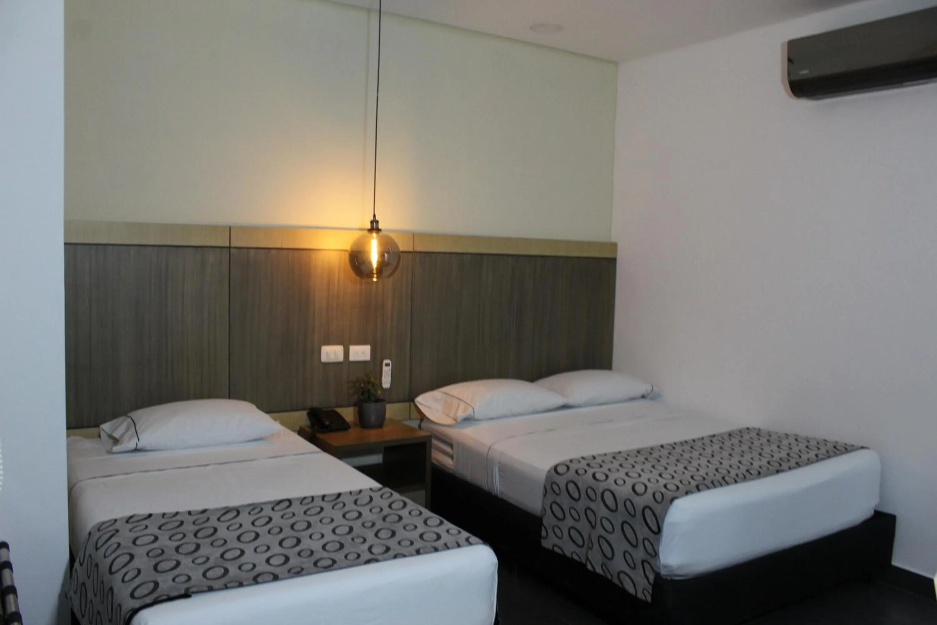 Bed in Hotel Merlott Lleras