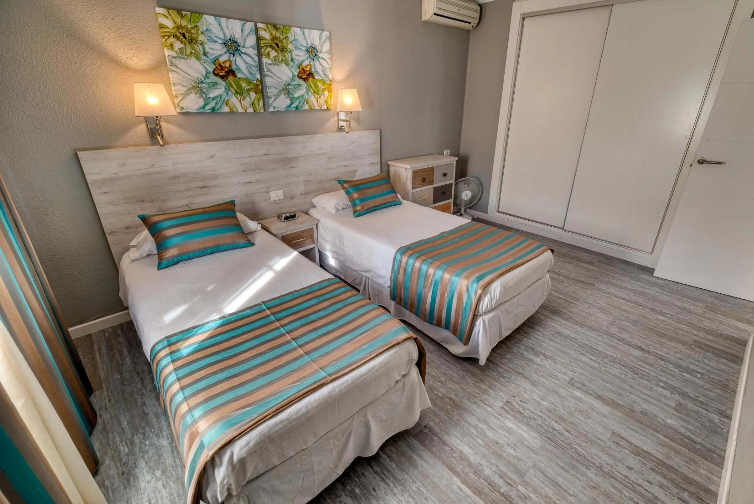 Bed in Ona Las Brisas