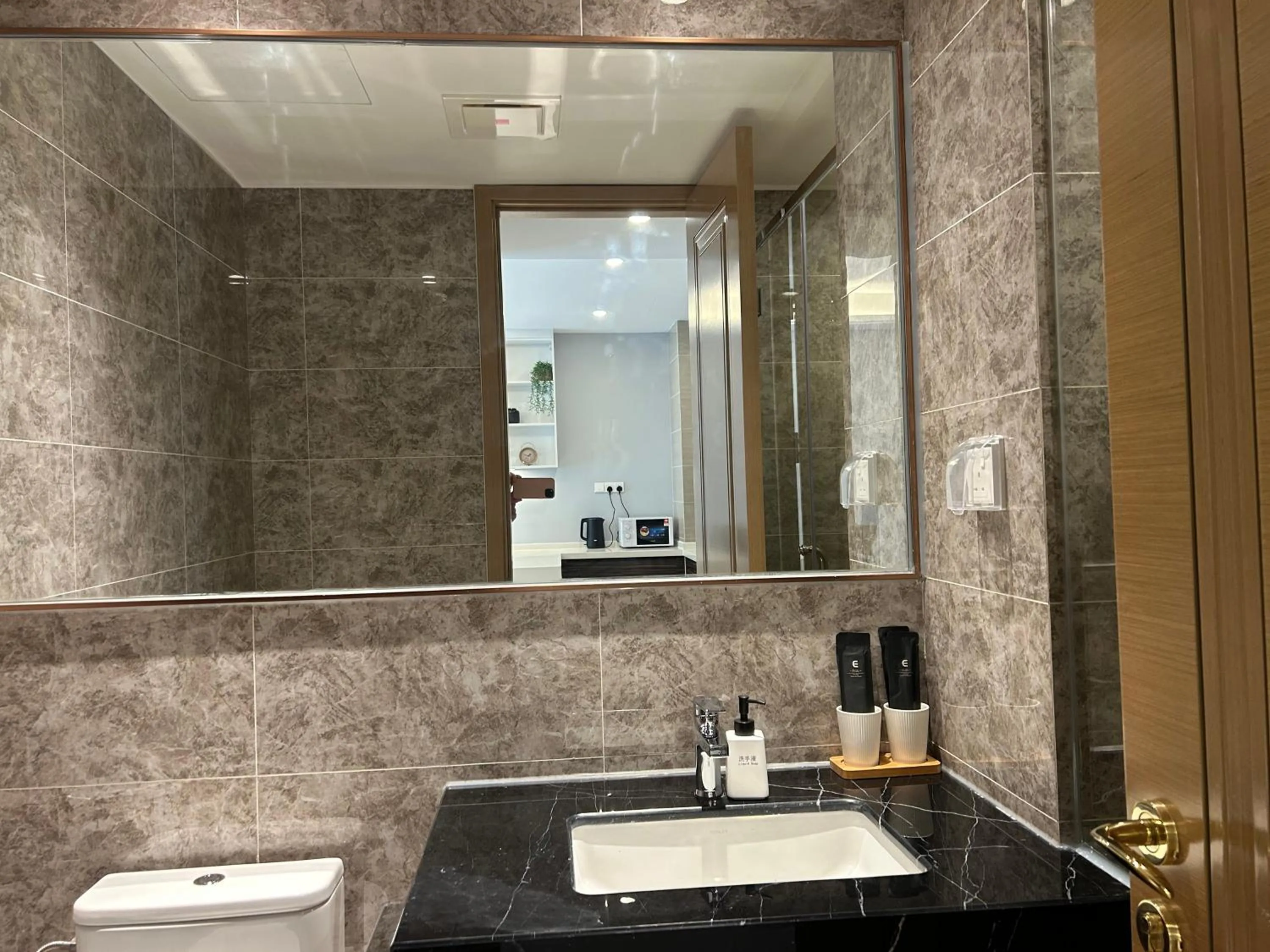 R&F Princess Cove Cozy&Boutique Homestay By Wan Li Property Management