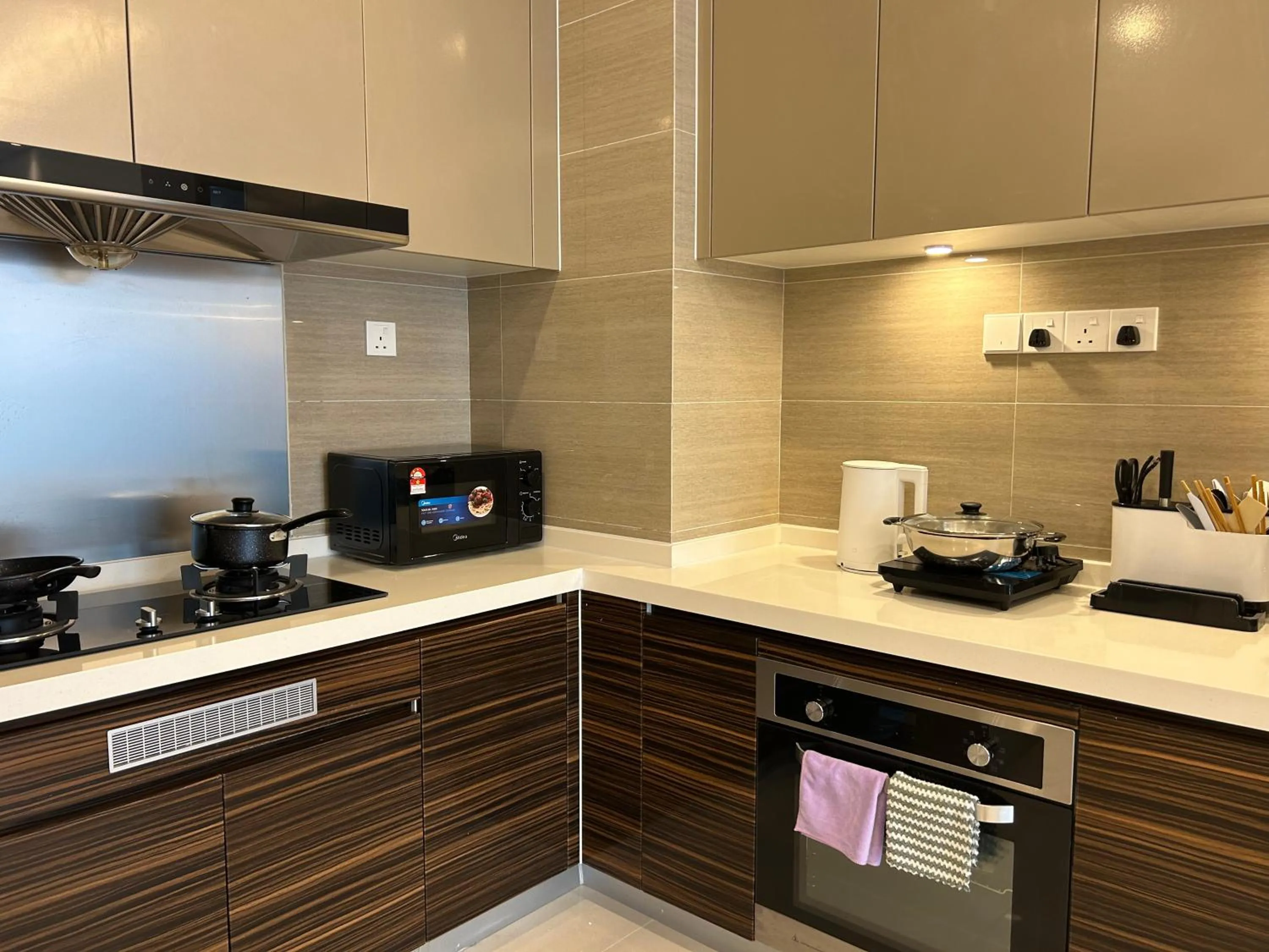 R&F Princess Cove Cozy&Boutique Homestay By Wan Li Property Management