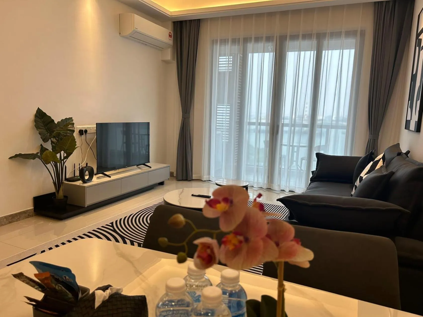 R&F Princess Cove Cozy&Boutique Homestay By Wan Li Property Management