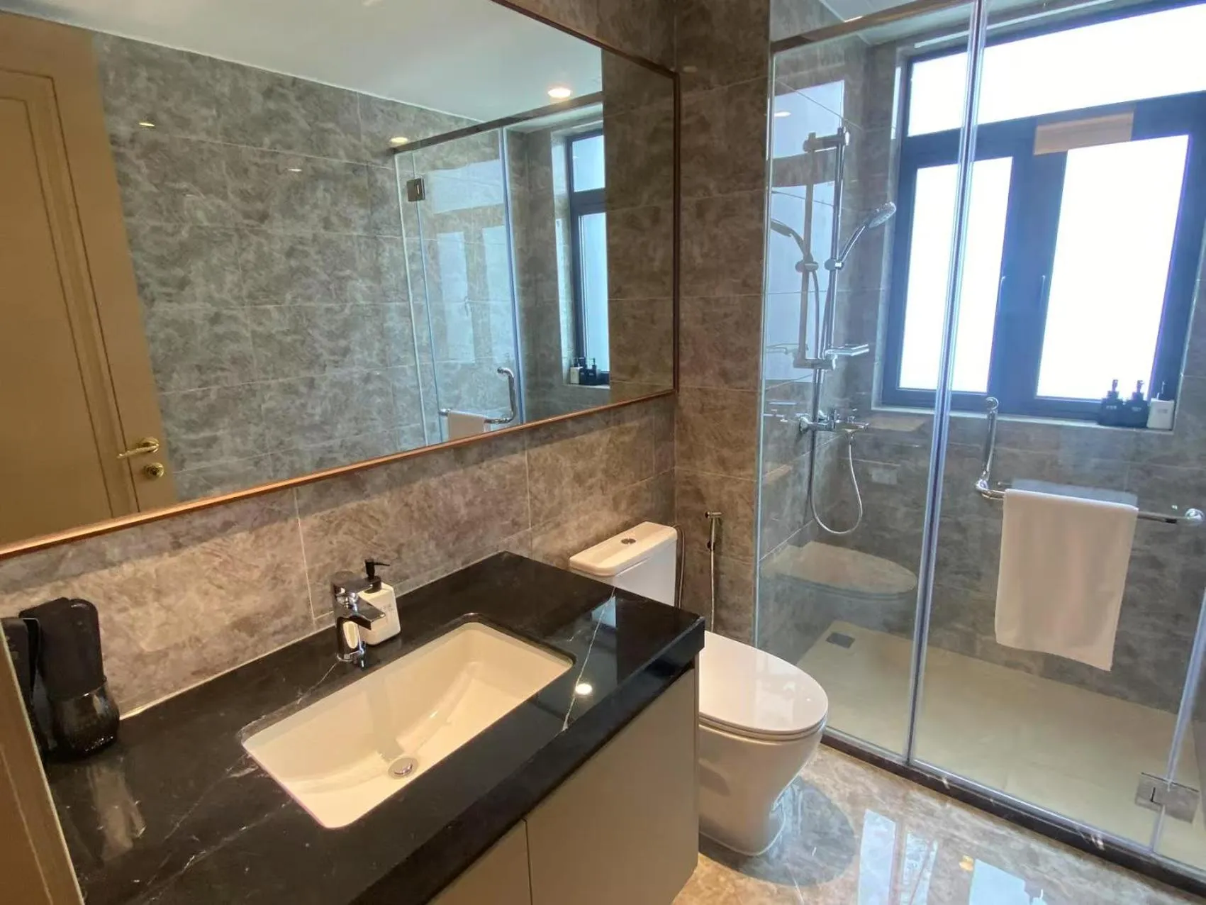 R&F Princess Cove Cozy&Boutique Homestay By Wan Li Property Management