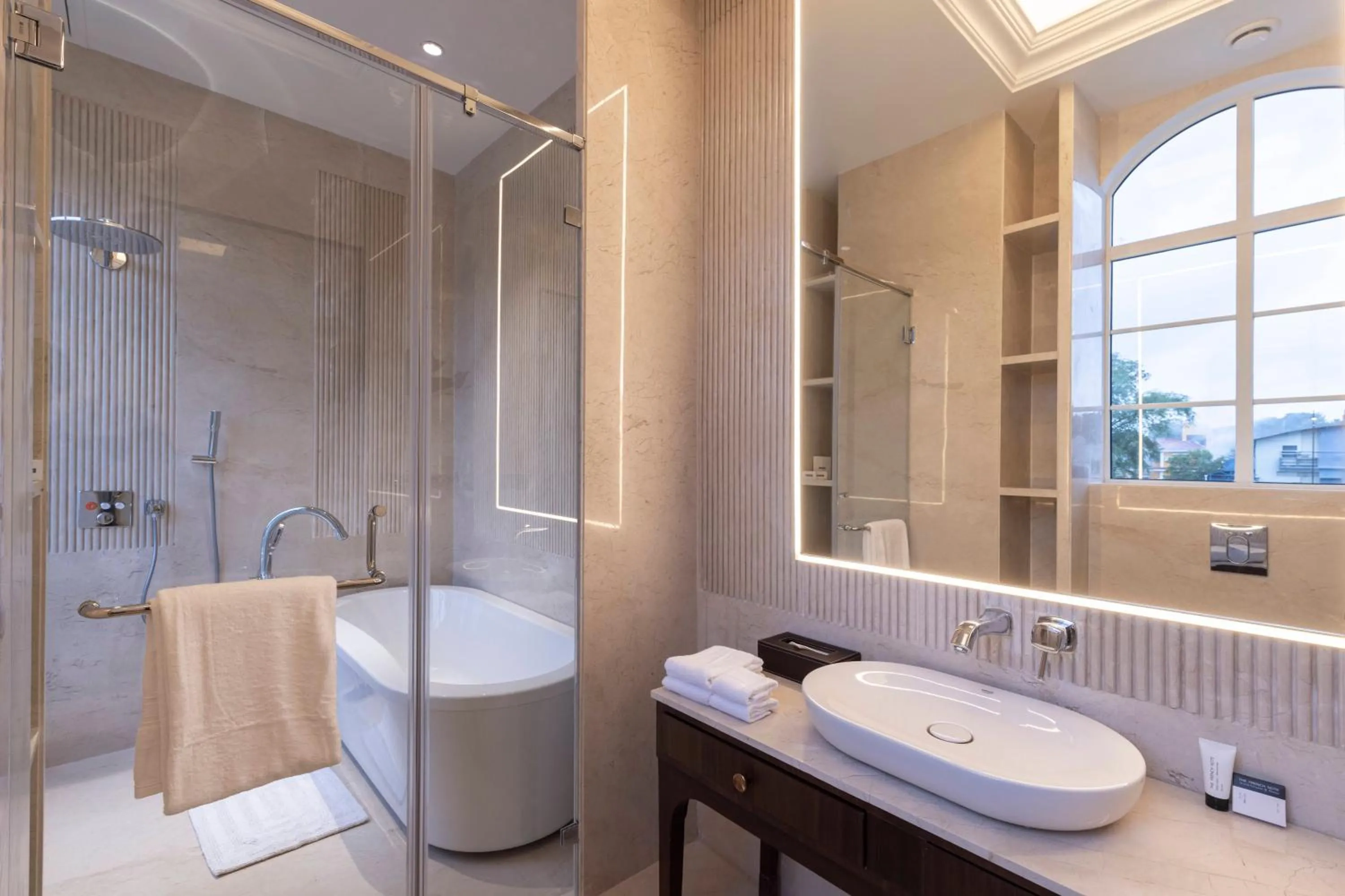 Bath in Miros - Formerly Imperial Goa