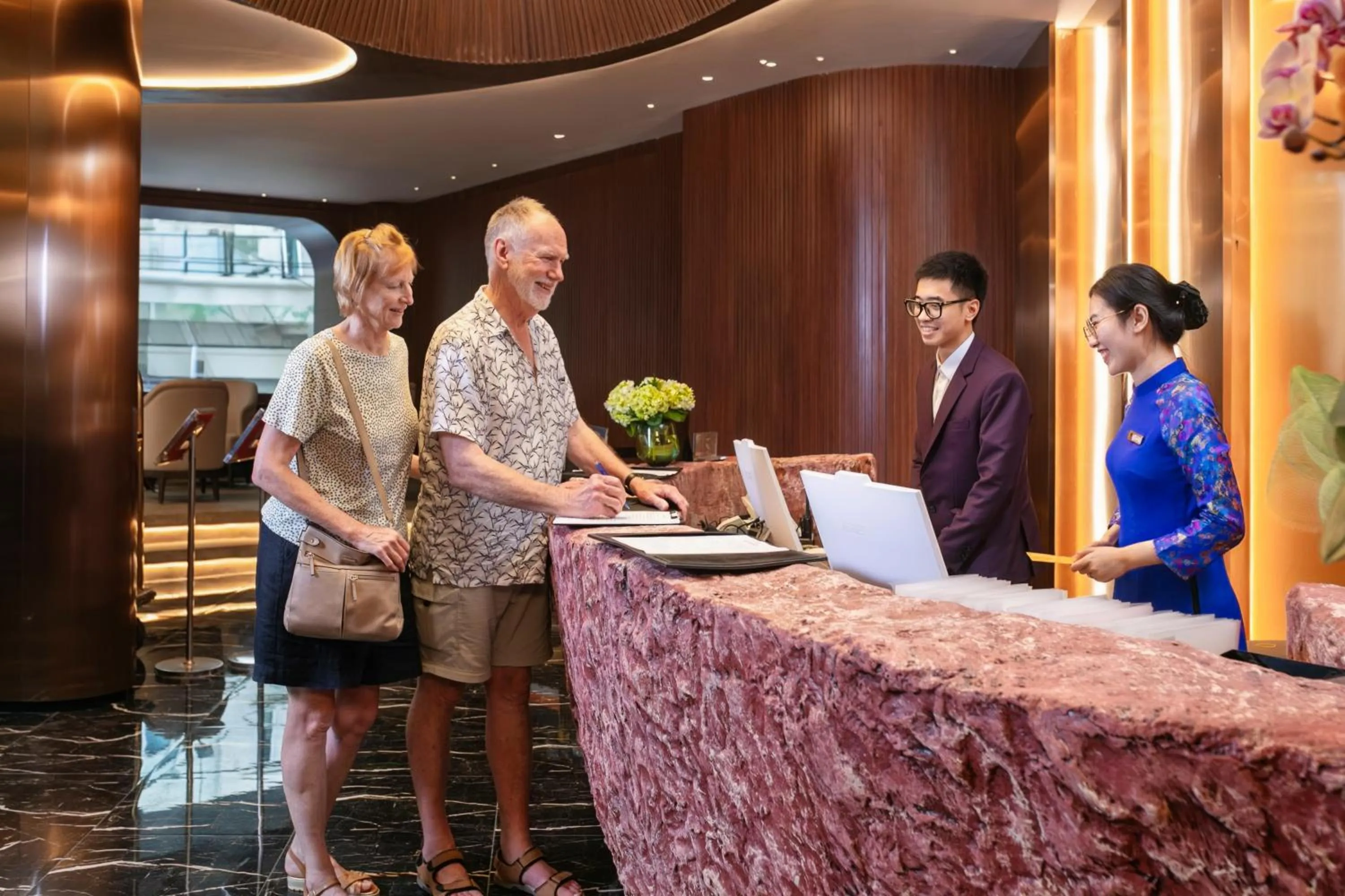 Lobby or reception in MAY DE VILLE Corner Hotel