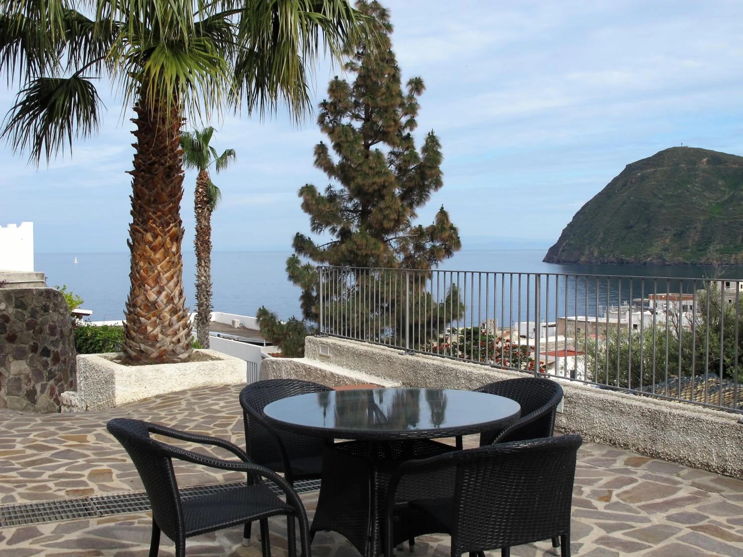 Patio in Hotel Residence La Villetta