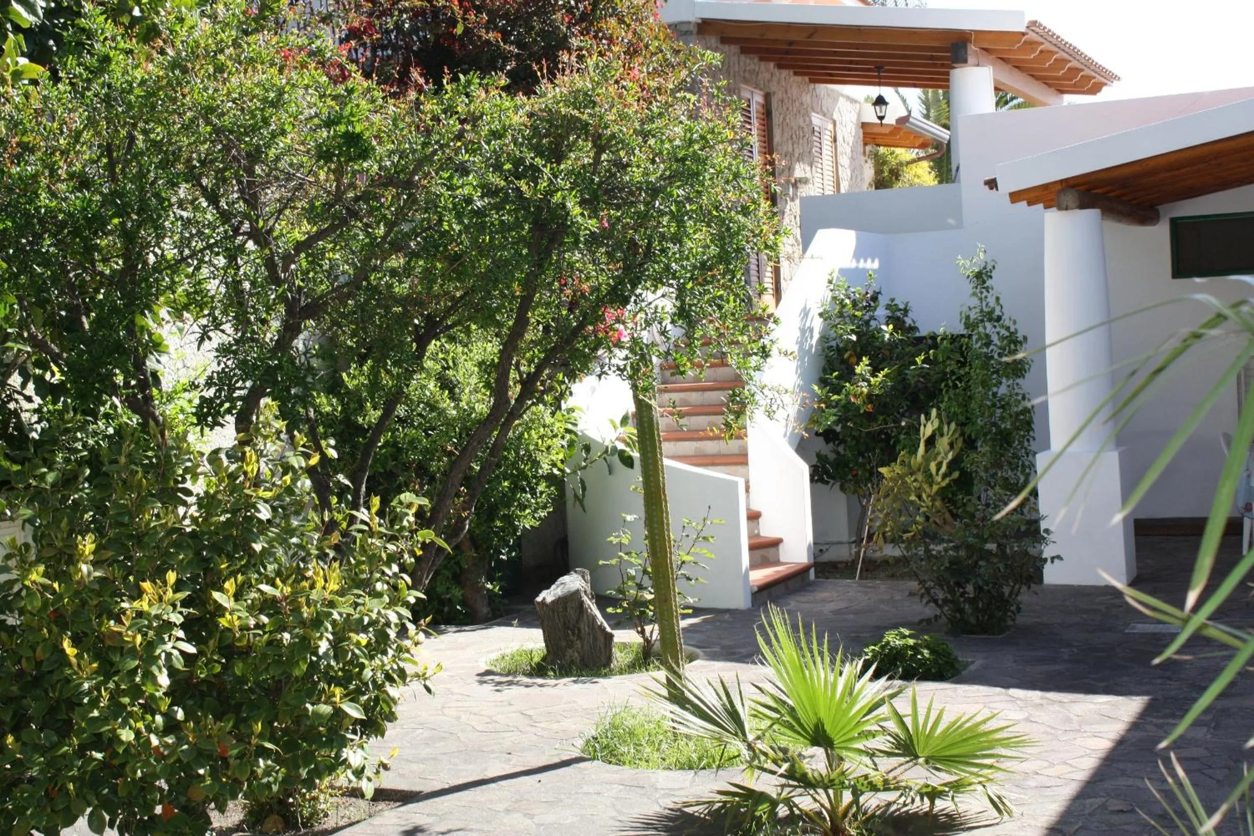 Patio in Hotel Residence La Villetta