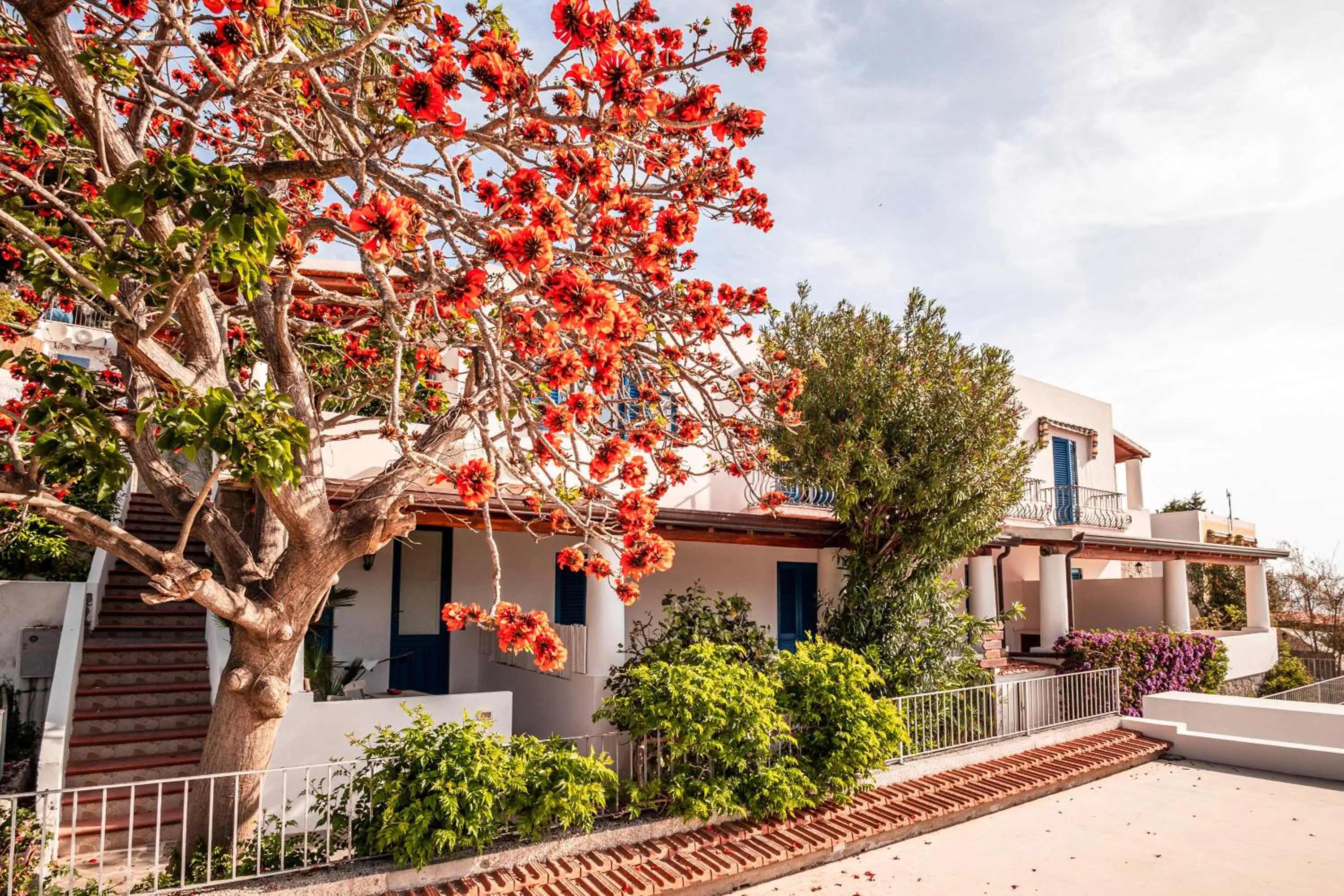 Property building in Hotel Residence La Villetta