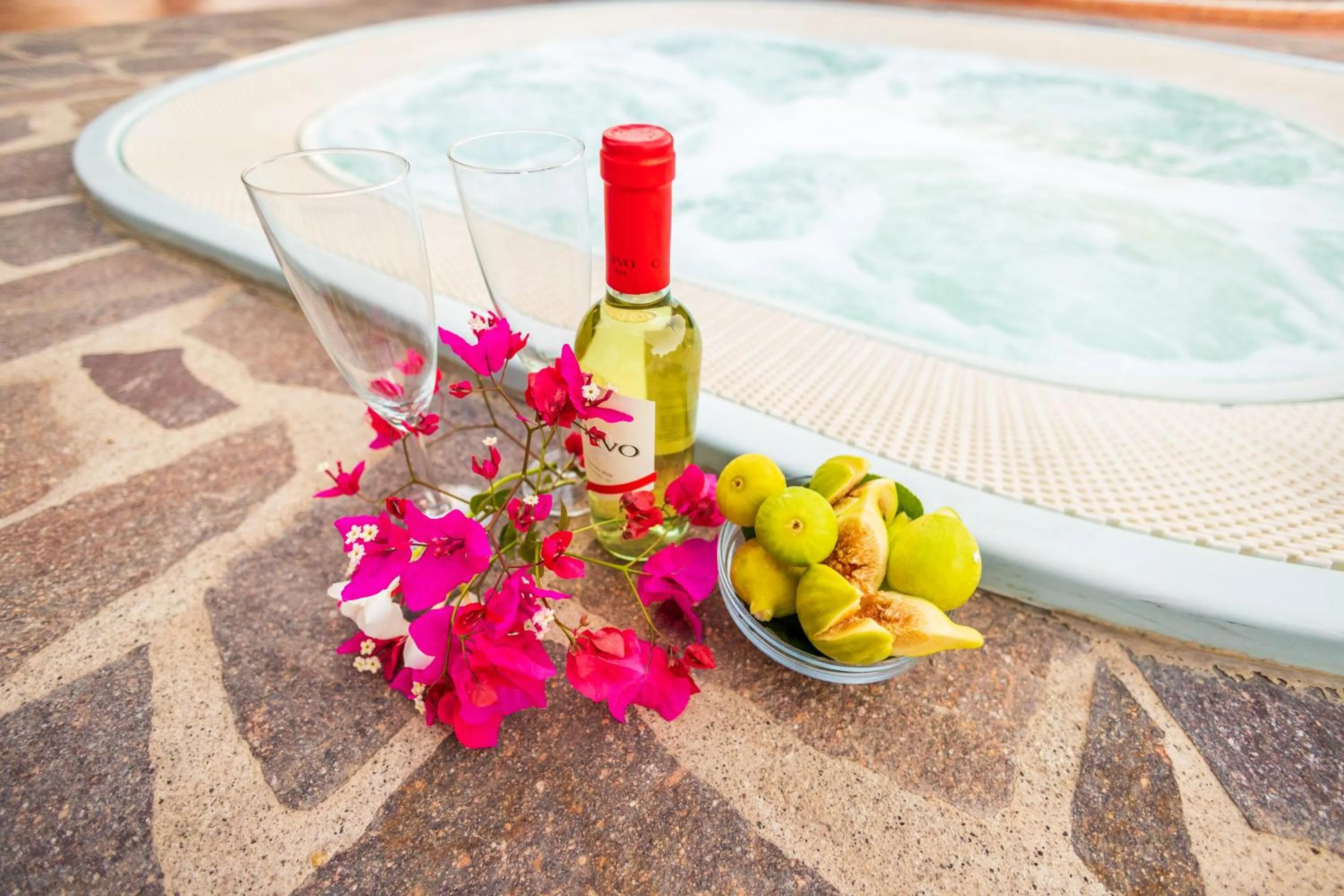 Swimming pool in Hotel Residence La Villetta