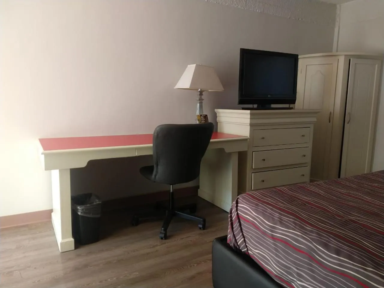 Seating area, Bed in Hotel Boulevard Mexicali